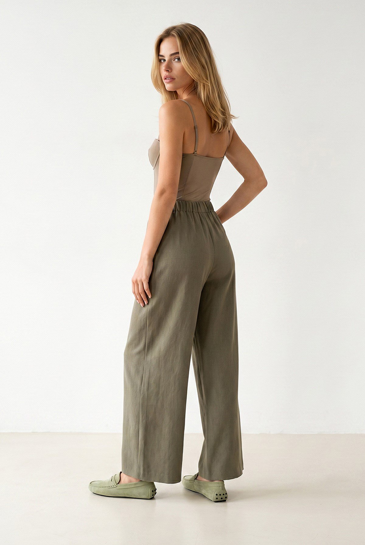 Katmanlı Bağlama Detaylı Wide Leg Keten Pantolon Haki