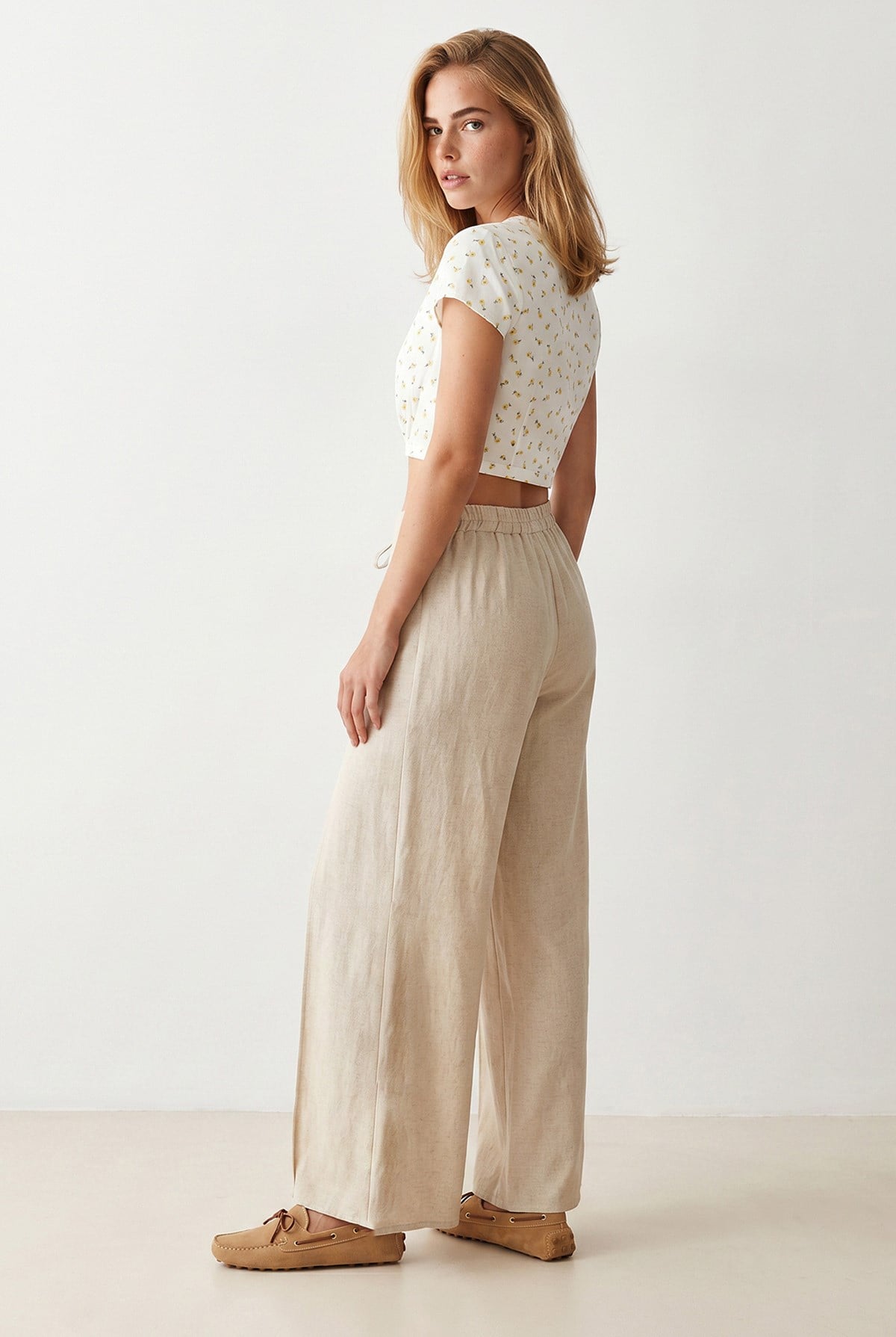 Katmanlı Bağlama Detaylı Wide Leg Keten Pantolon Taş