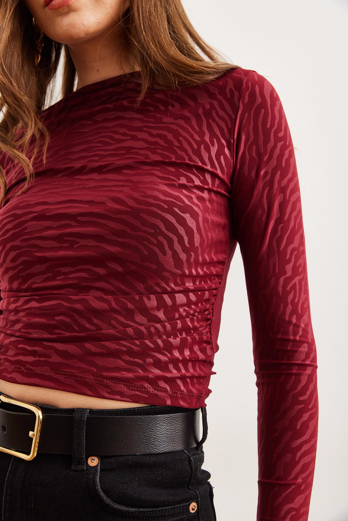 Kayık Yaka Sandy Bluz Zebra Bordo