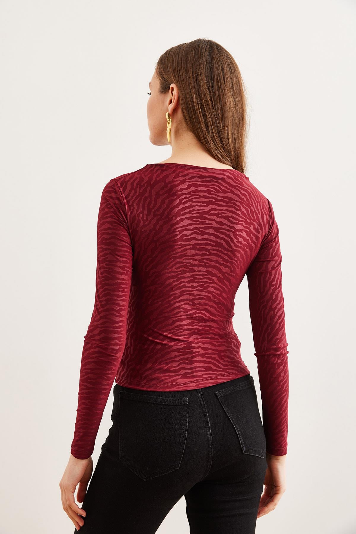 Kayık Yaka Sandy Bluz Zebra Bordo