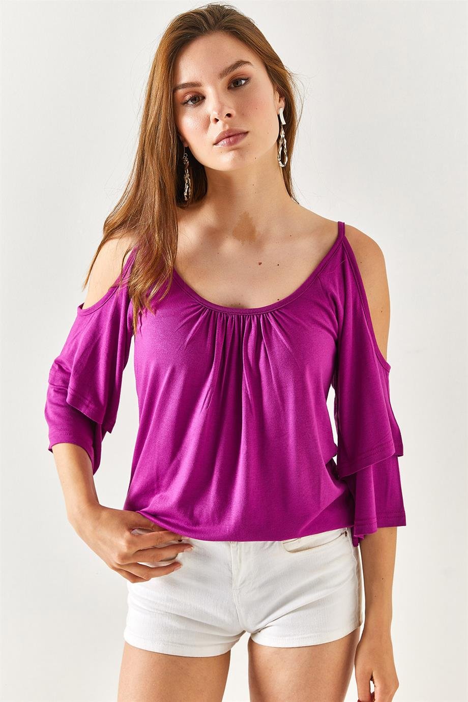 Kolu Volanlı Dekolteli Dökümlü Bluz Mor