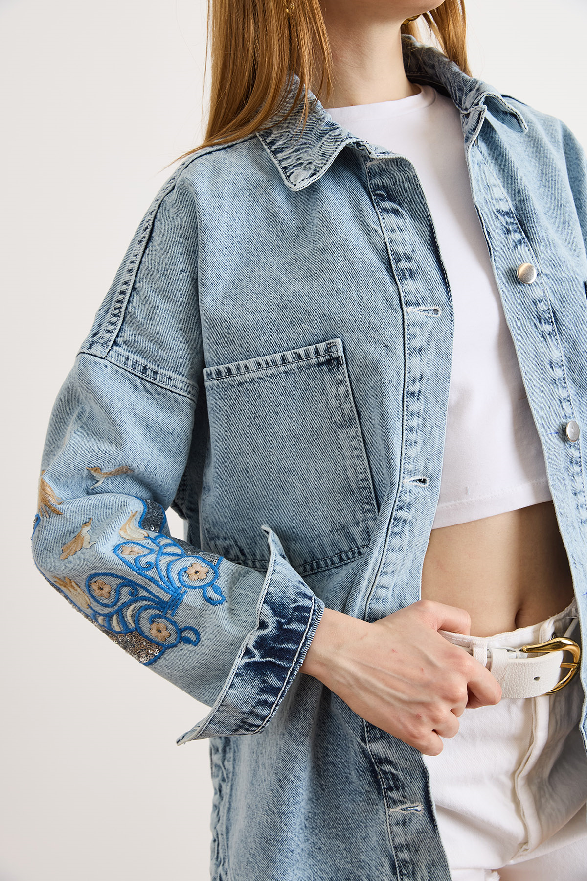 Kuş Nakışlı Payet Detaylı Denim Ceket Açık Mavi
