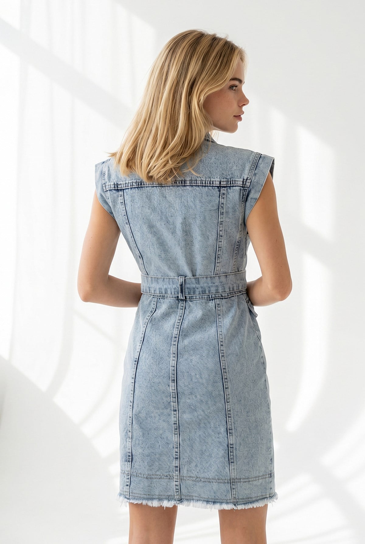 Kuşaklı Cepli Püskül Detaylı Mini Denim Elbise Açık Mavi