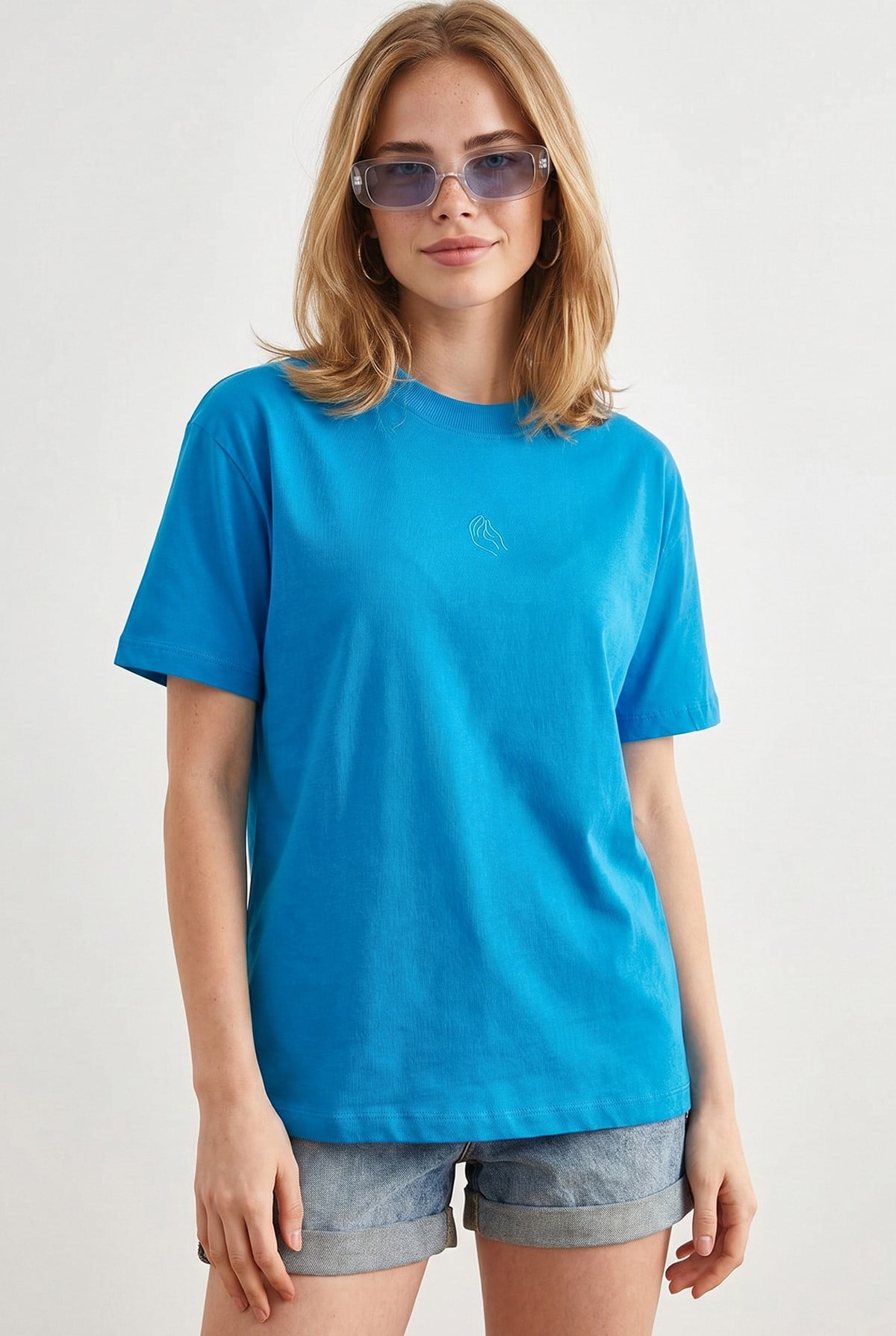 Nakışlı Rahat Kalıp Pamuk Tişört Mavi