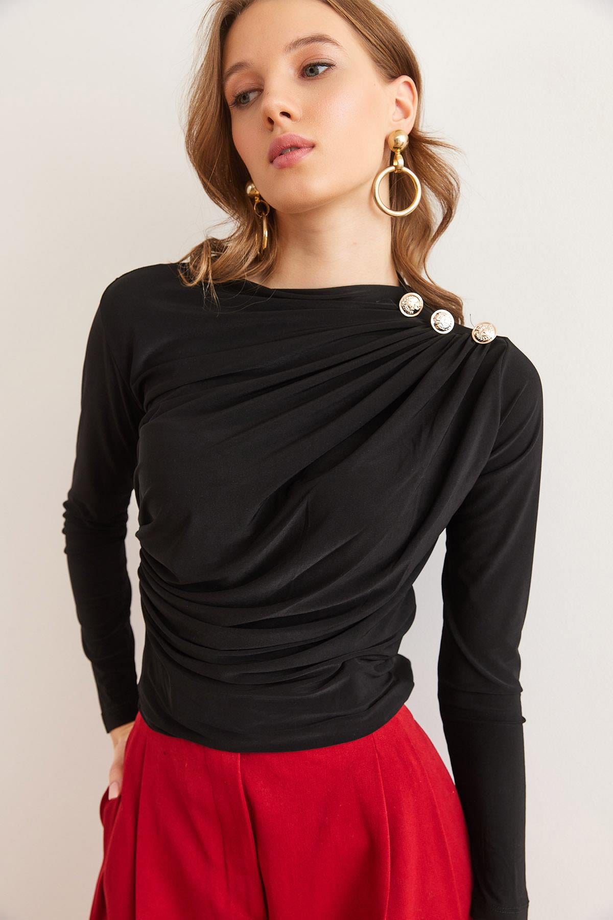 Omuzu Düğmeli Drape Detaylı Sandy Bluz Siyah