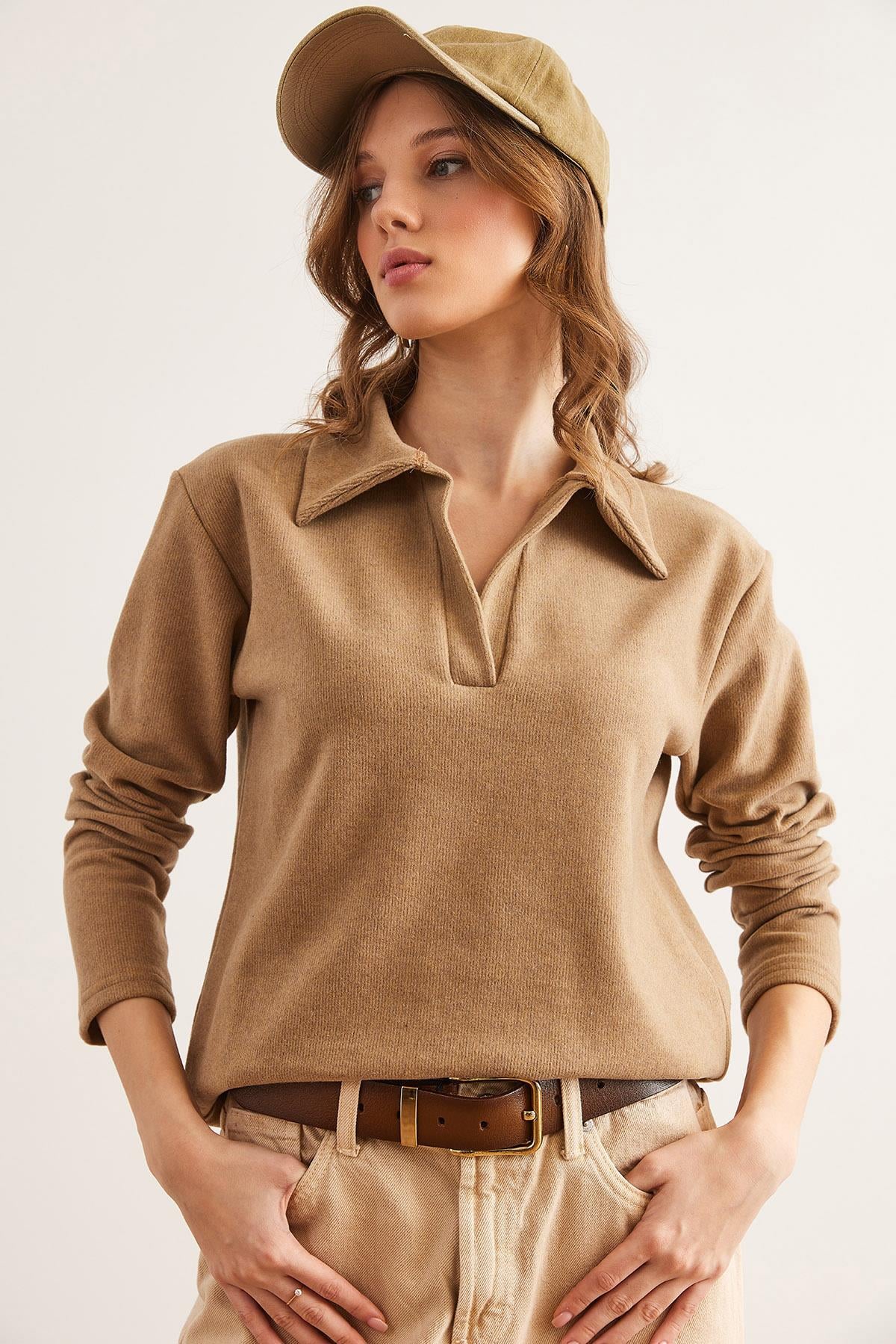 Polo Yaka Selanik Bluz Camel