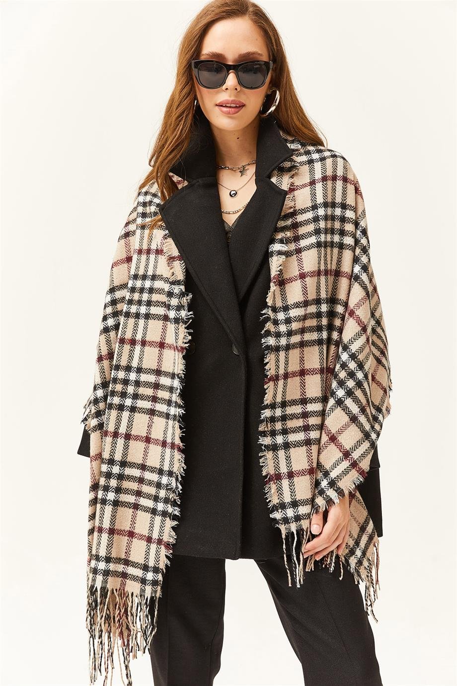 Püsküllü Kalın Omuz Şalı Ekose Taş Siyah