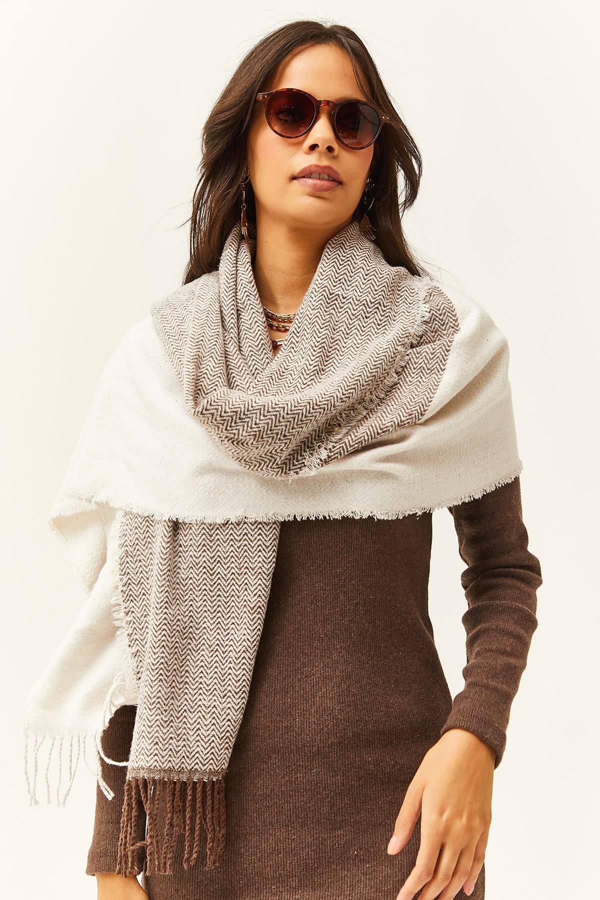 Püsküllü Kalın Omuz Şalı Taş Acı Kahve