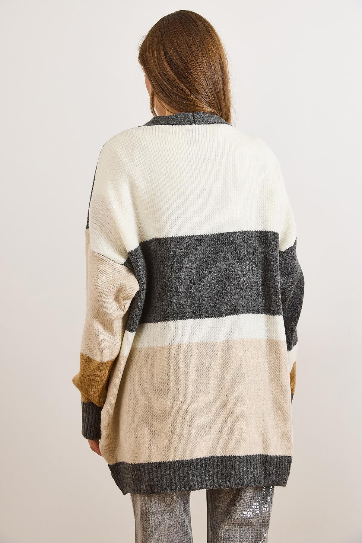 Renk Bloklu Oversize Triko Hırka Gri Camel