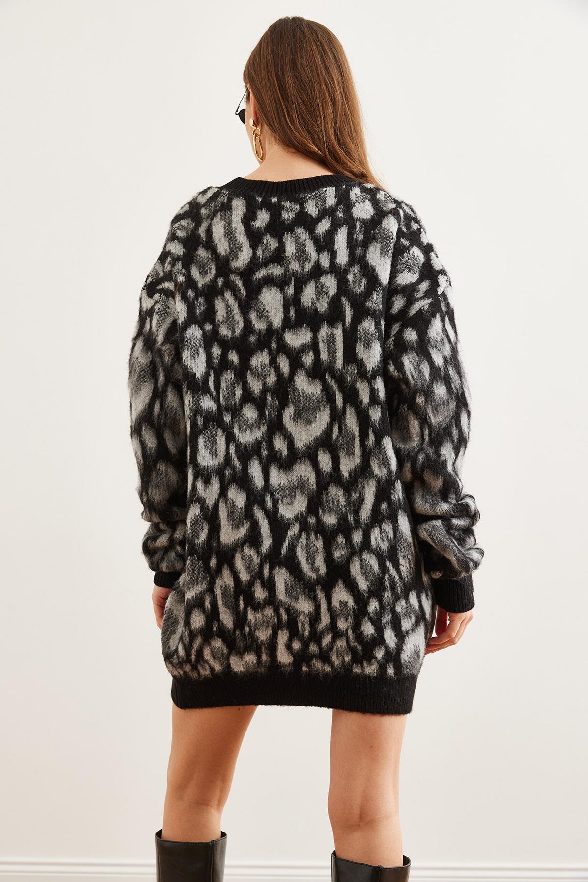Şardonlu Oversize Leopar Tunik Elbise Siyah