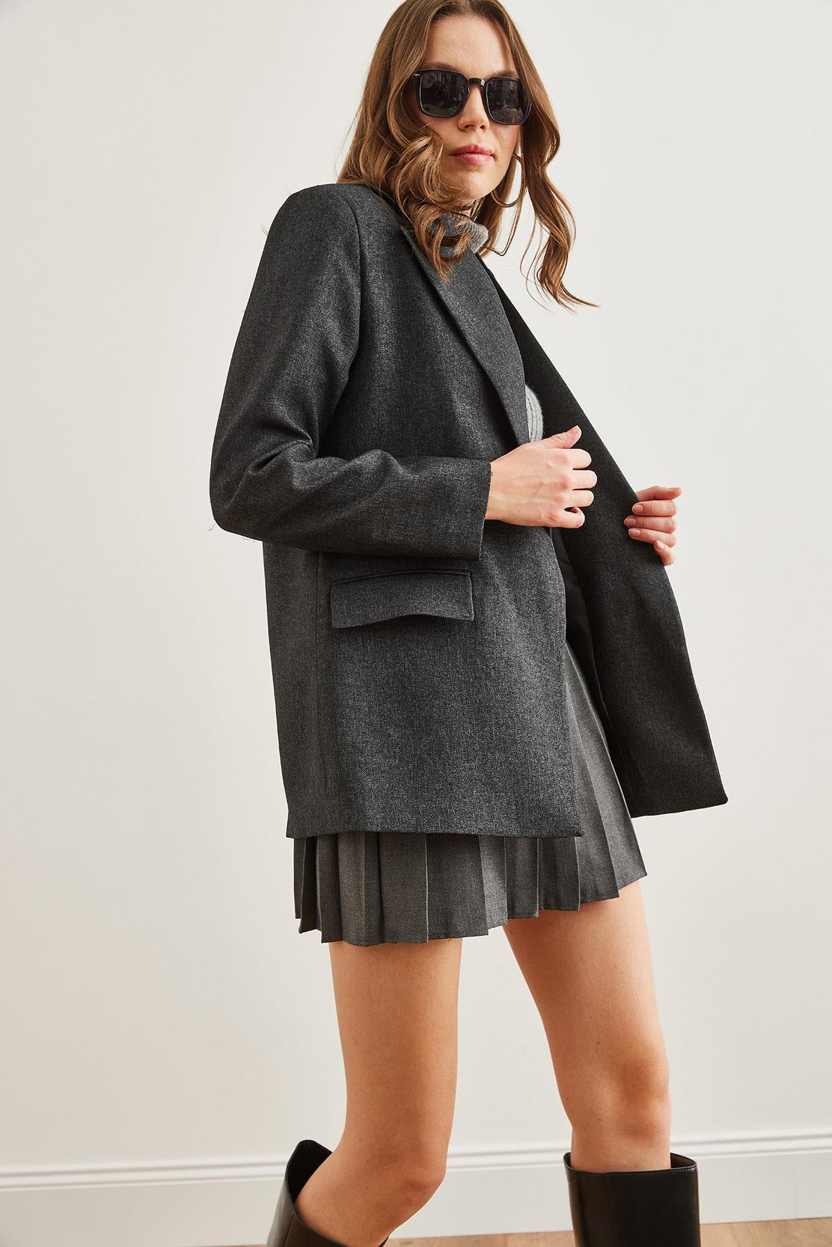 Tek Düğme Cep Kapaklı Yün Efektli Blazer Ceket Siyah