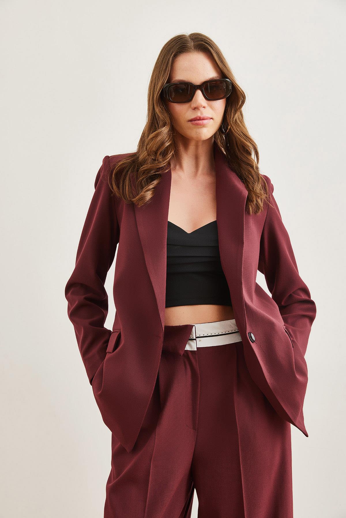 Tek Düğmeli Astarlı Cep Kapaklı Premium Blazer Ceket Bordo