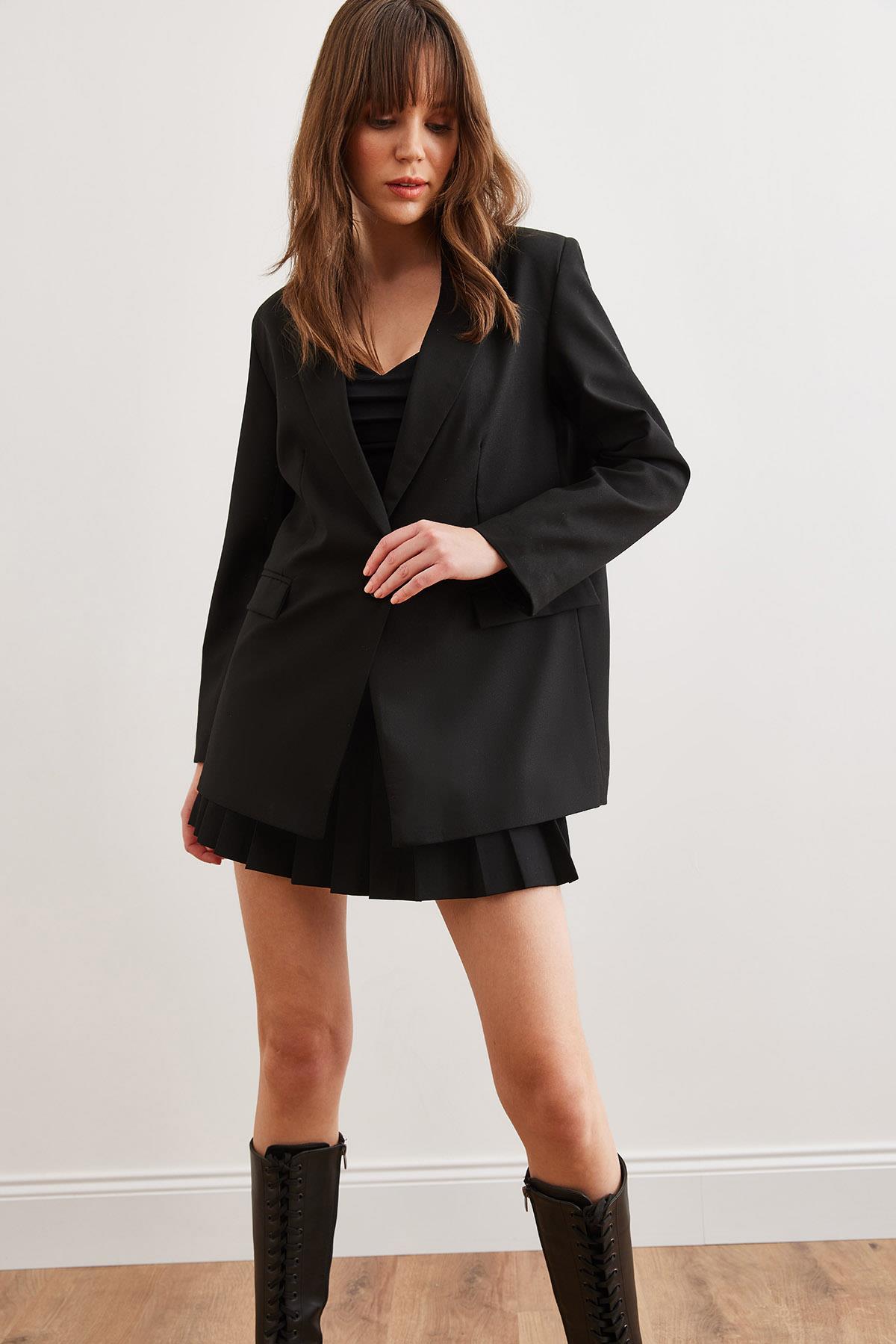 Tek Düğmeli Astarlı Oversize Blazer Ceket Siyah