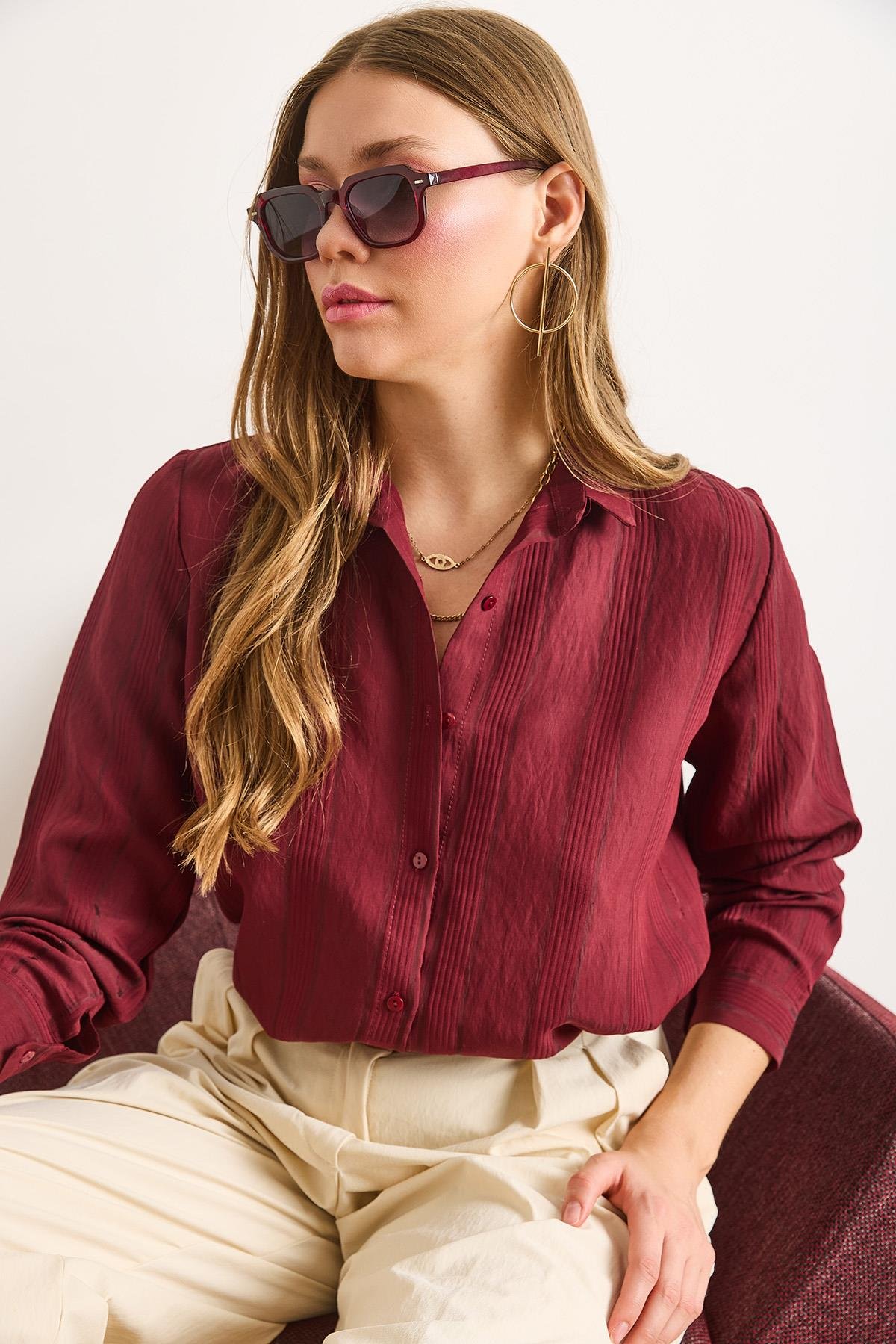 Transparan Şeritli Regular Fit Dökümlü Gömlek Bordo