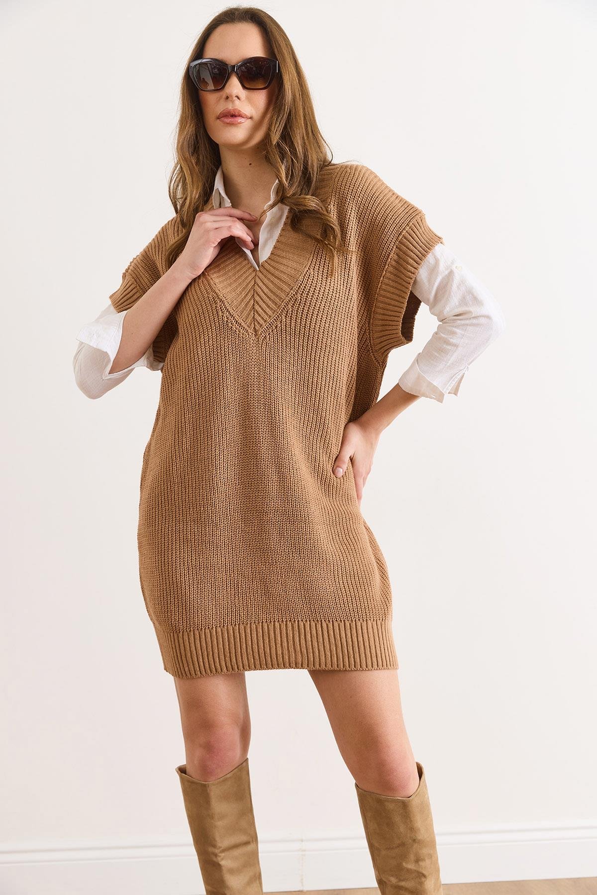 V Yaka Triko Tunik Elbise Camel