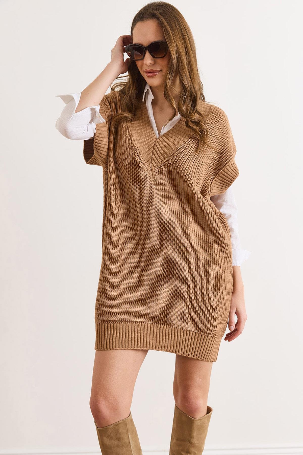 V Yaka Triko Tunik Elbise Camel