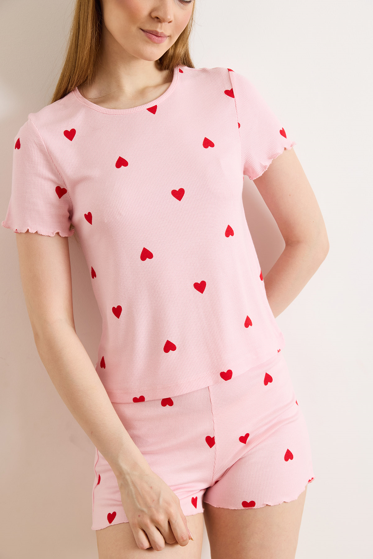 Viskon Şortlu Pijama Takımı Pembe Kalp