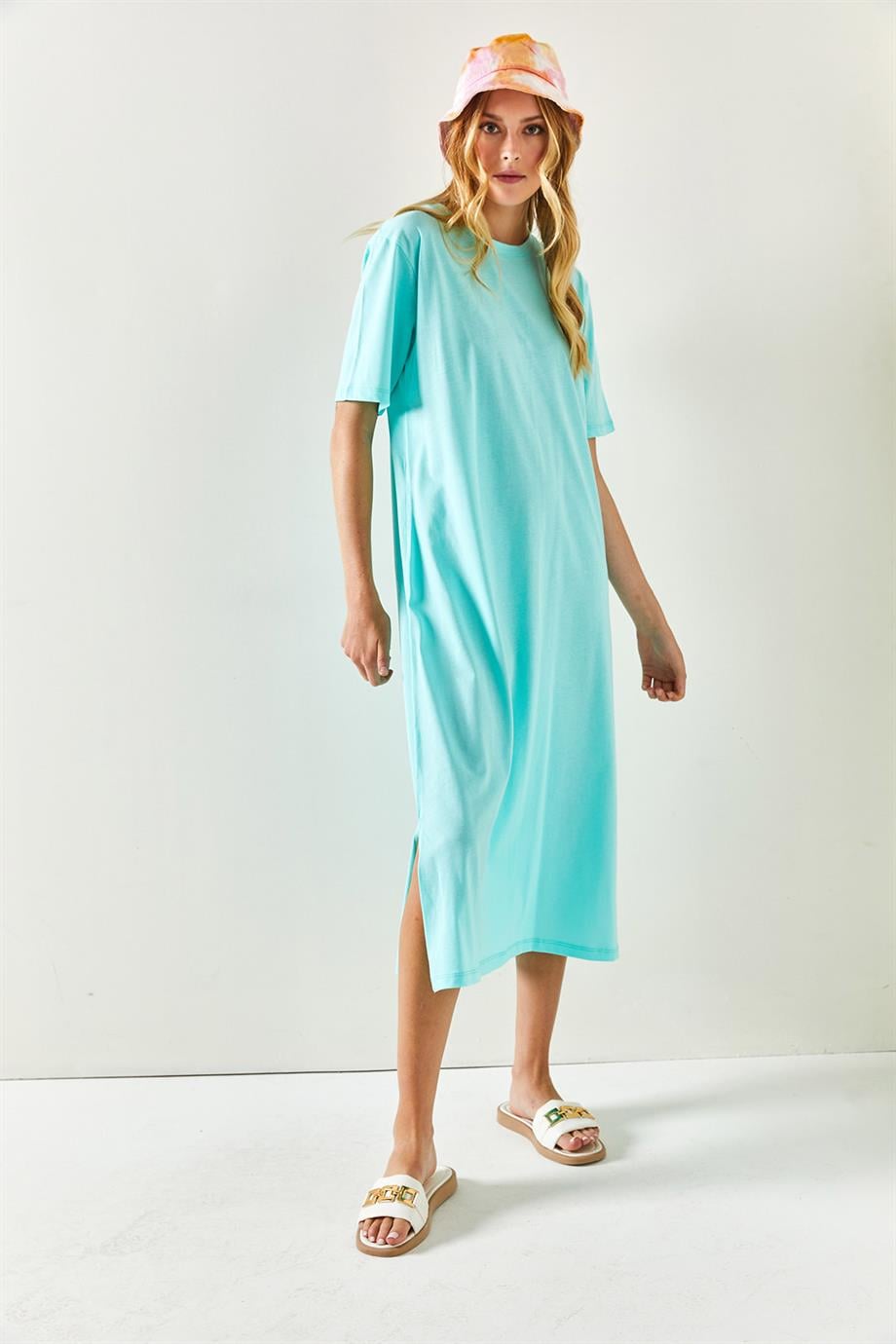 Yanı Yırtmaçlı Oversize Pamuk Elbise Mint Yeşili