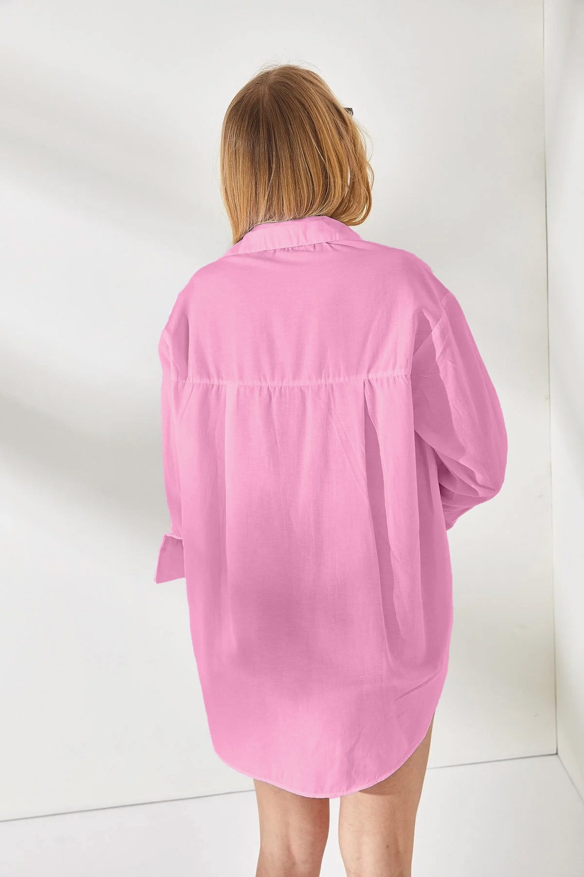 Yanları Düğme Detaylı Oversize Dokuma Gömlek Pembe