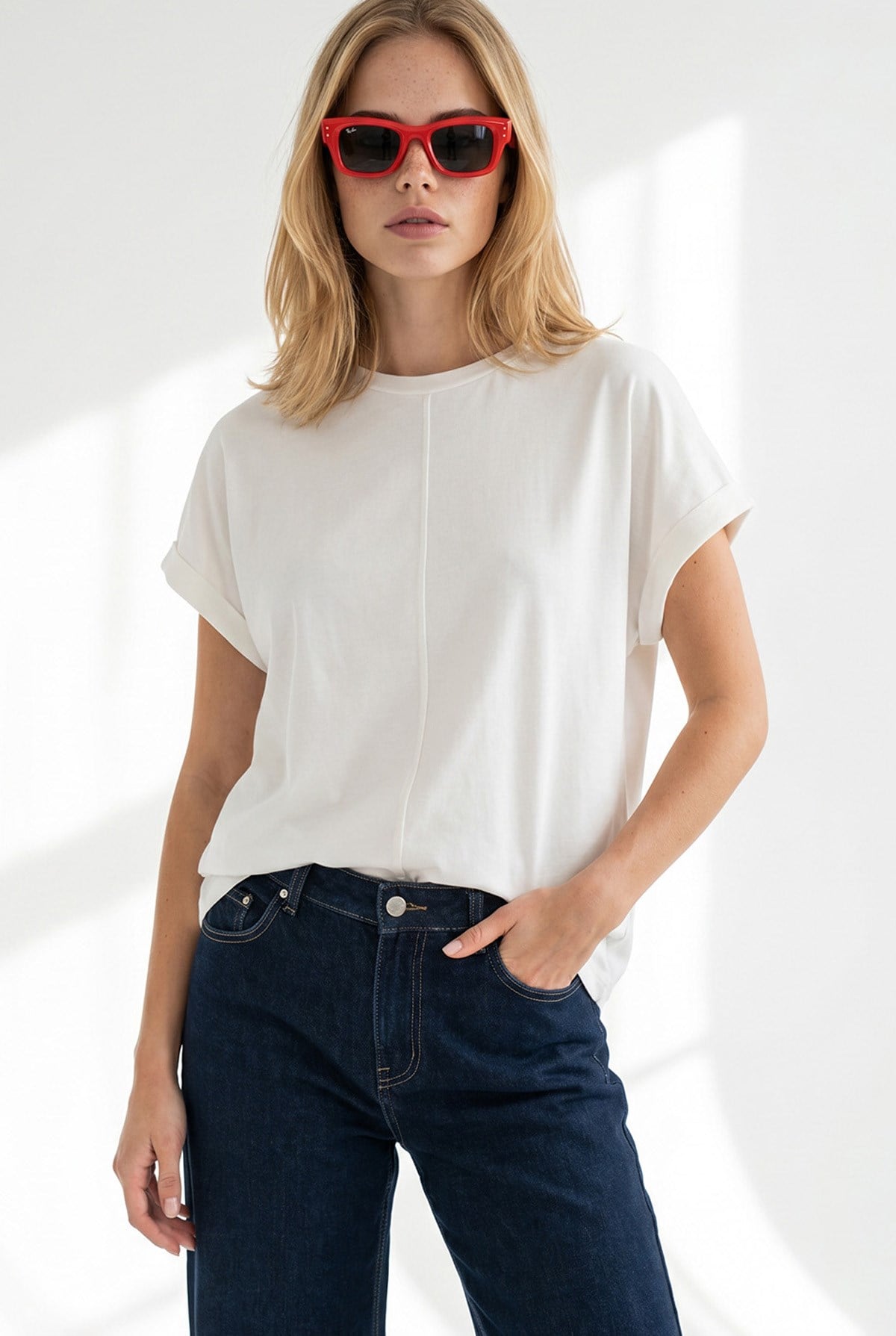 Yarasa Model Kol Katlamalı Loose Fit Pamuk Tişört Beyaz