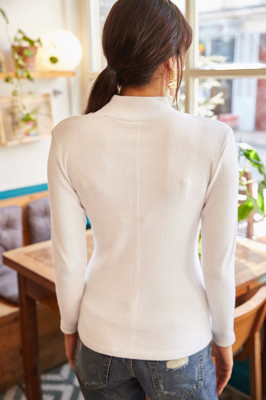 Yarım Balıkçı Şardonlu Kaşkorse Body Beyaz