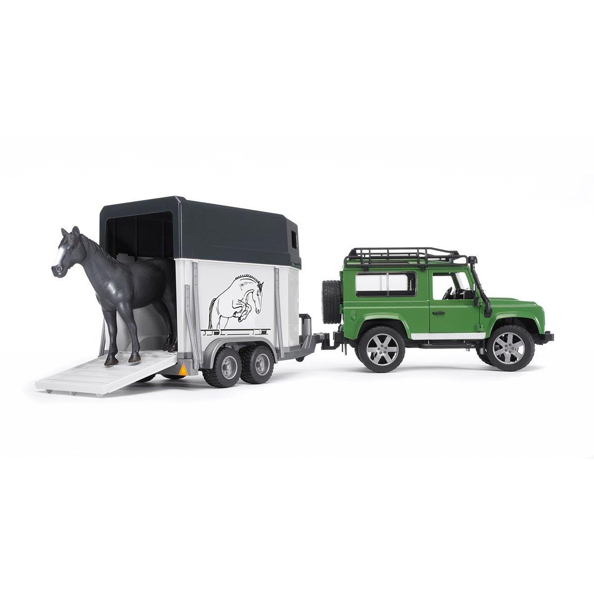 Bruder Land Rover Arazi Aracı Ve At Nakil Aracı