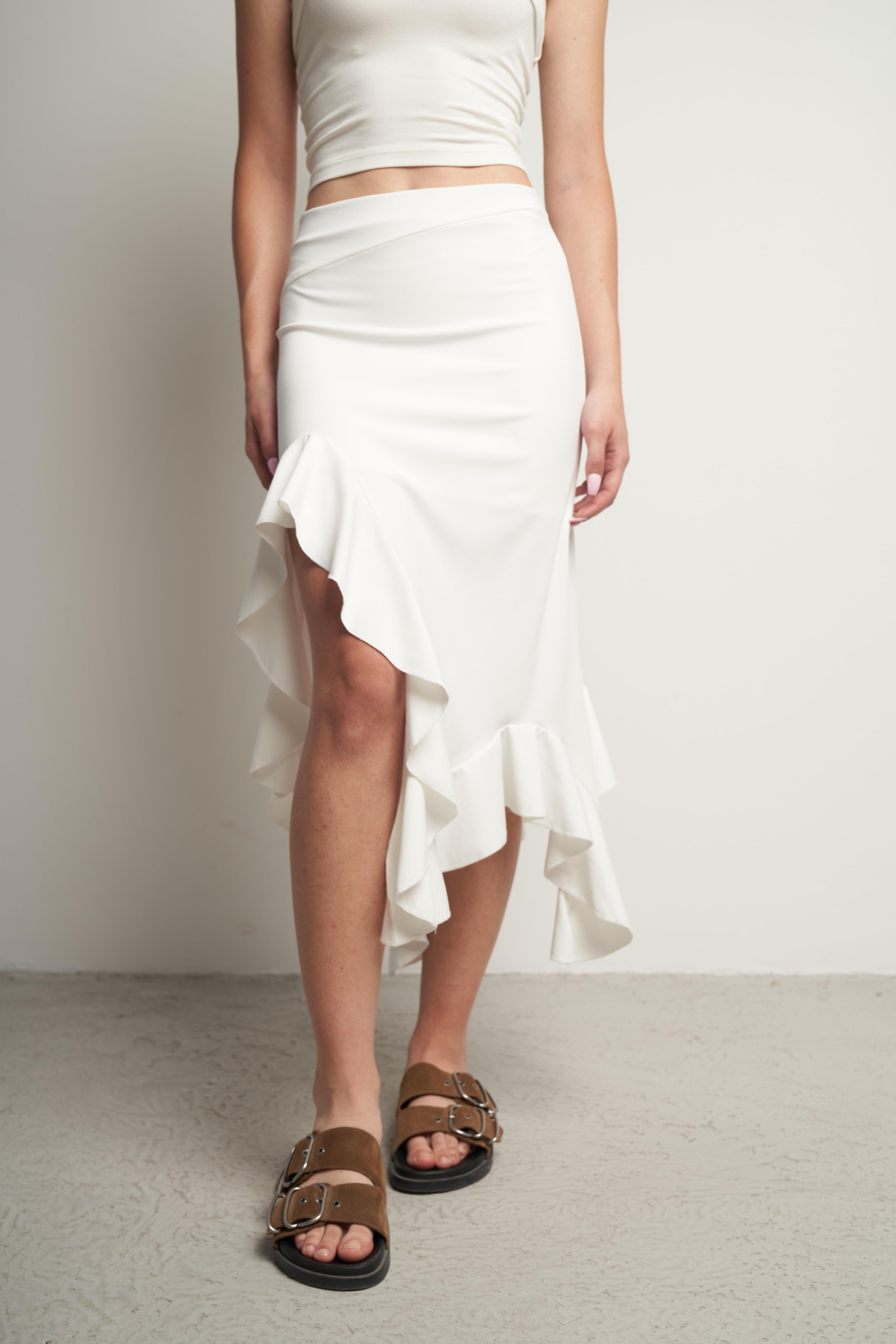 Asimetrik Kesim Fırfır Detaylı Uzun Etek Ekru