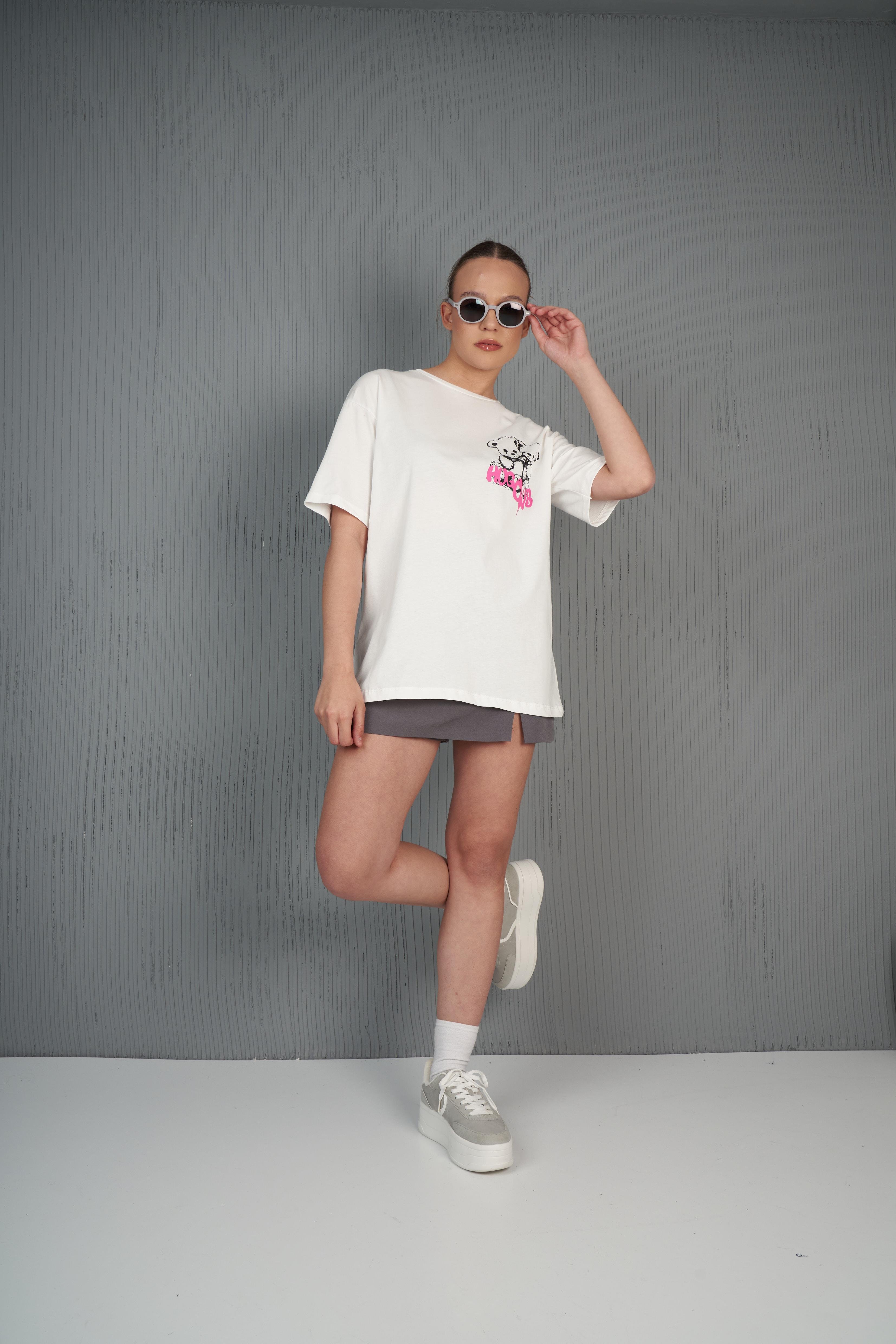 Ayıcık Baskılı T-shirt Ekru