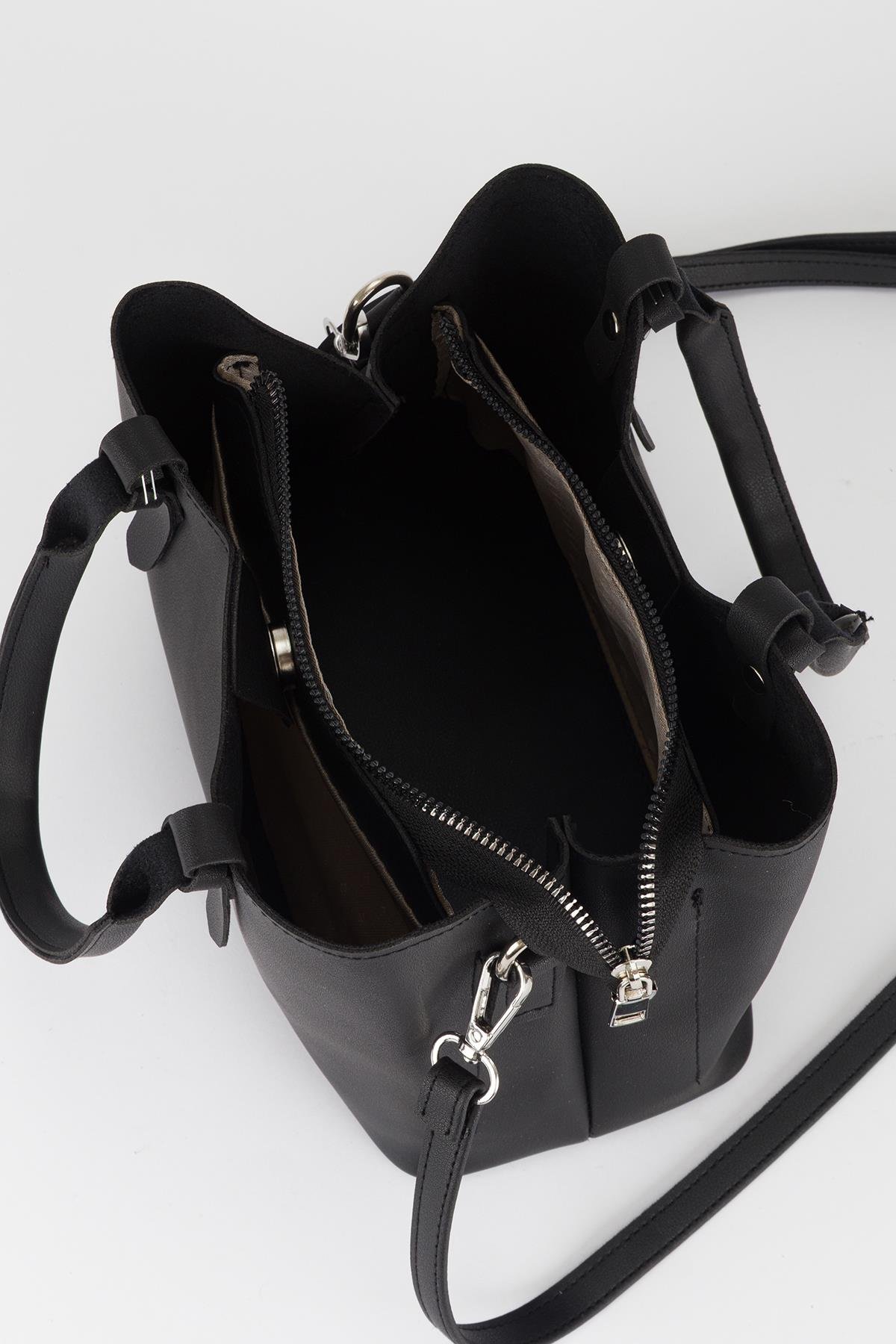 Basic Üç Gözlü Çapraz Çanta Siyah