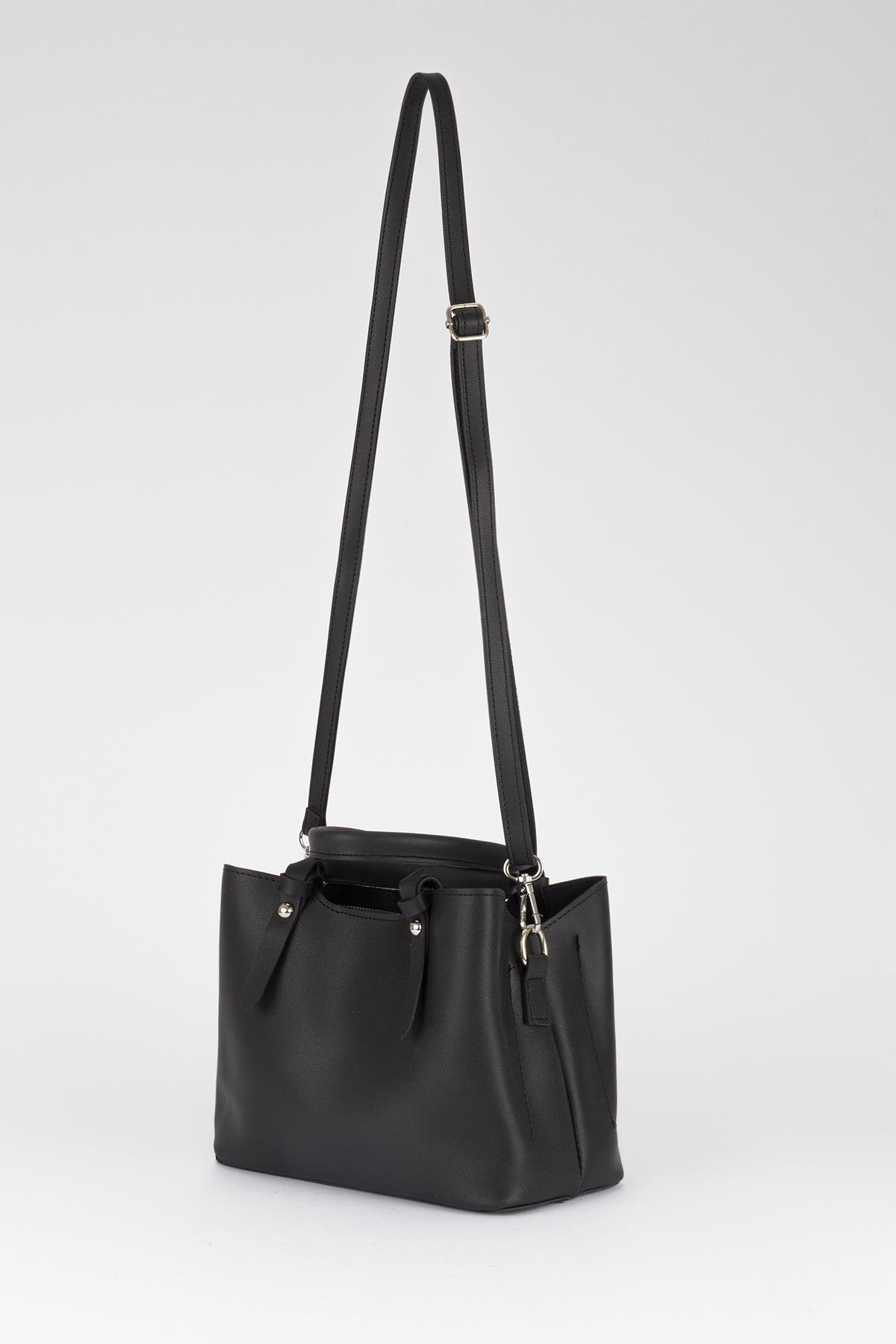 Basic Üç Gözlü Çapraz Çanta Siyah