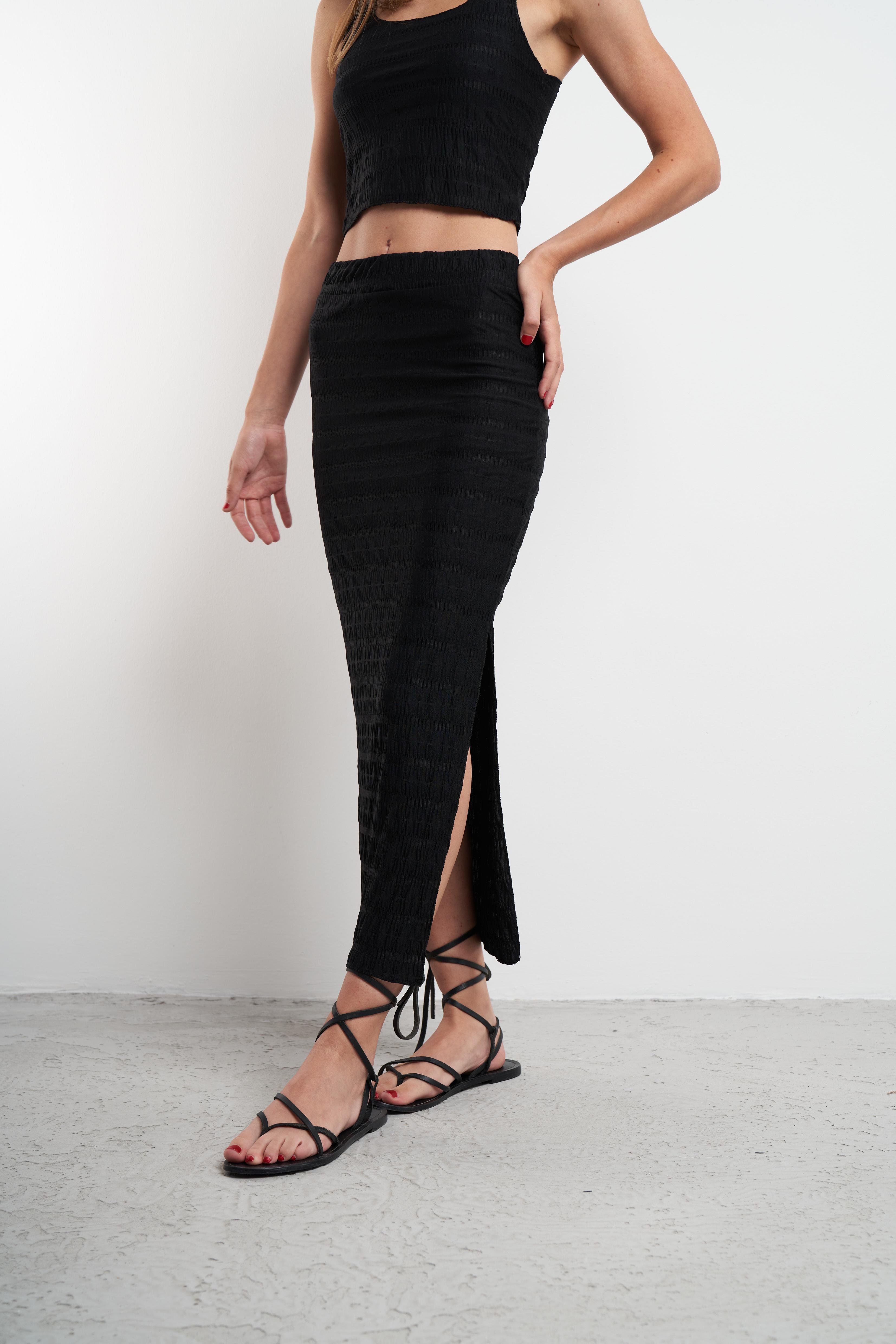 Bel Lastik Kabartma Desenli Etek Siyah