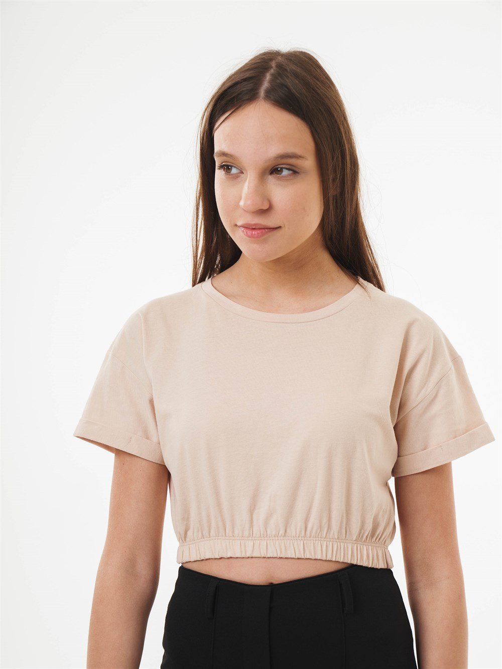 Bisiklet Yaka Alt Lastik Kısa T-shirt