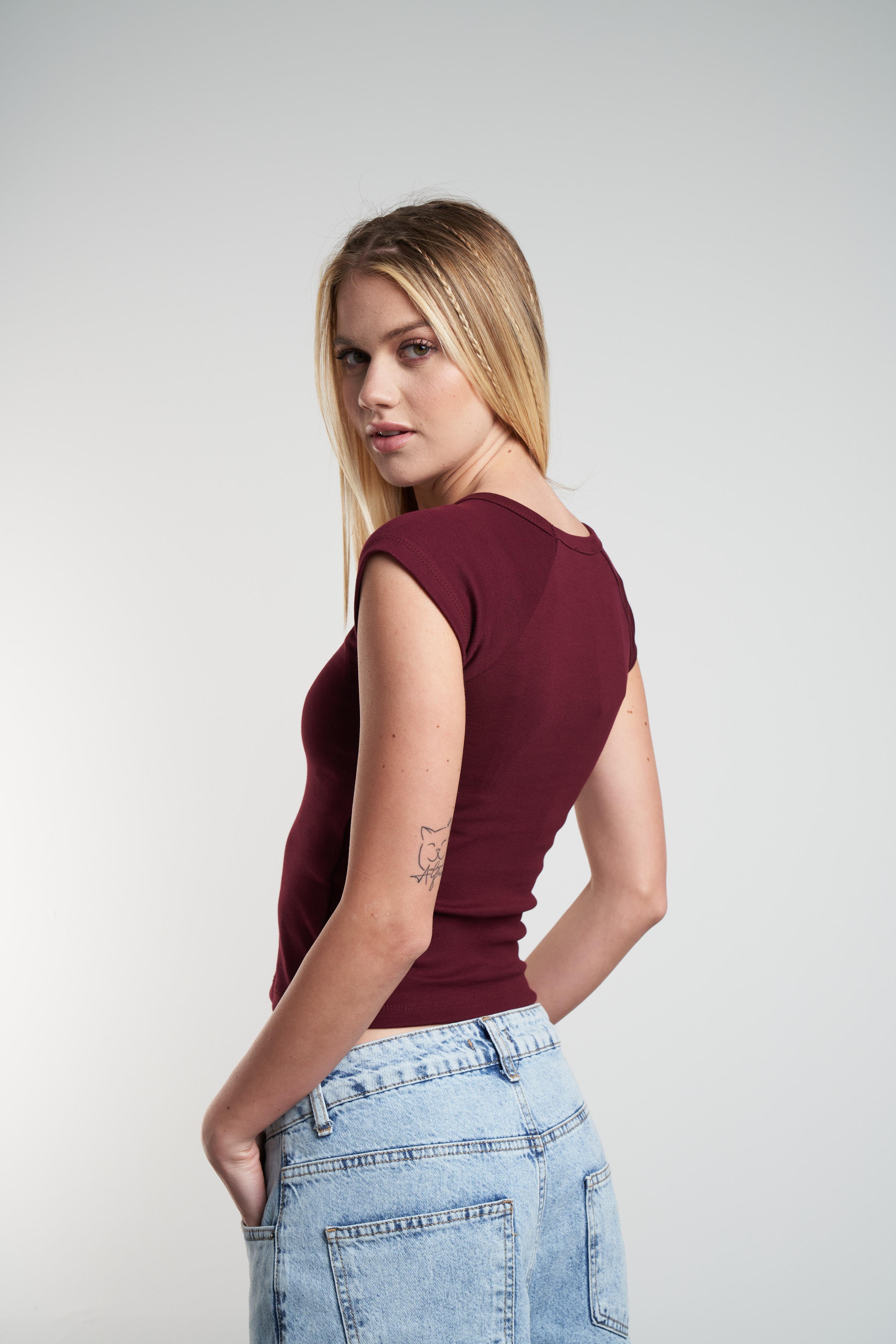 Bisiklet Yaka Basic Crop Bluz Bordo