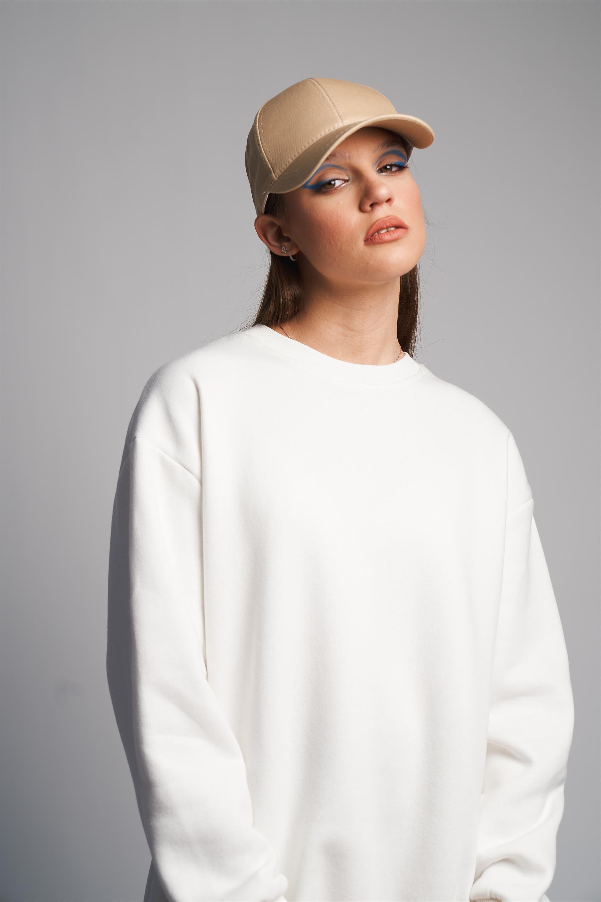Bisiklet Yaka Basic Sweatshirt