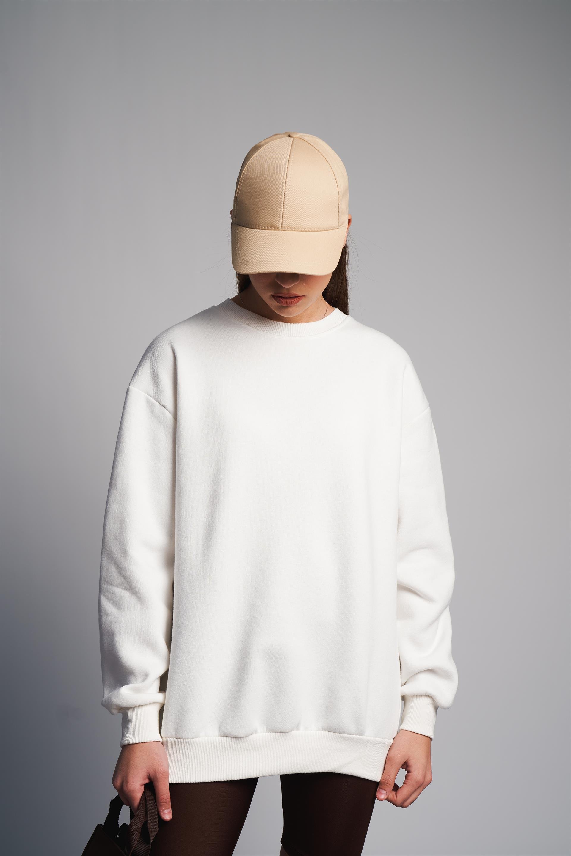 Bisiklet Yaka Basic Sweatshirt