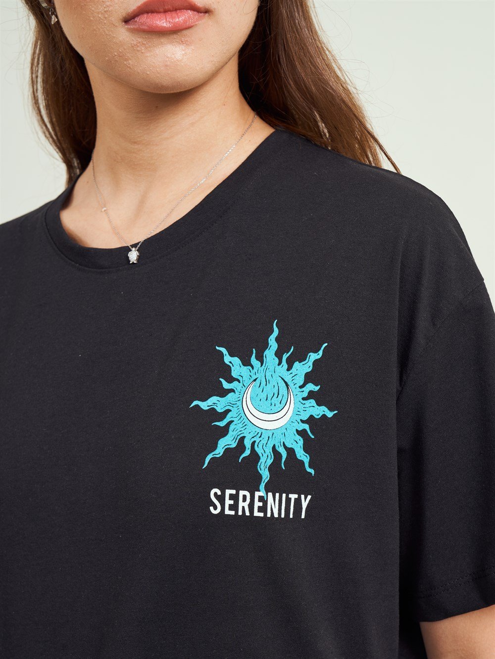 Bisiklet Yaka El Baskılı T-shirt