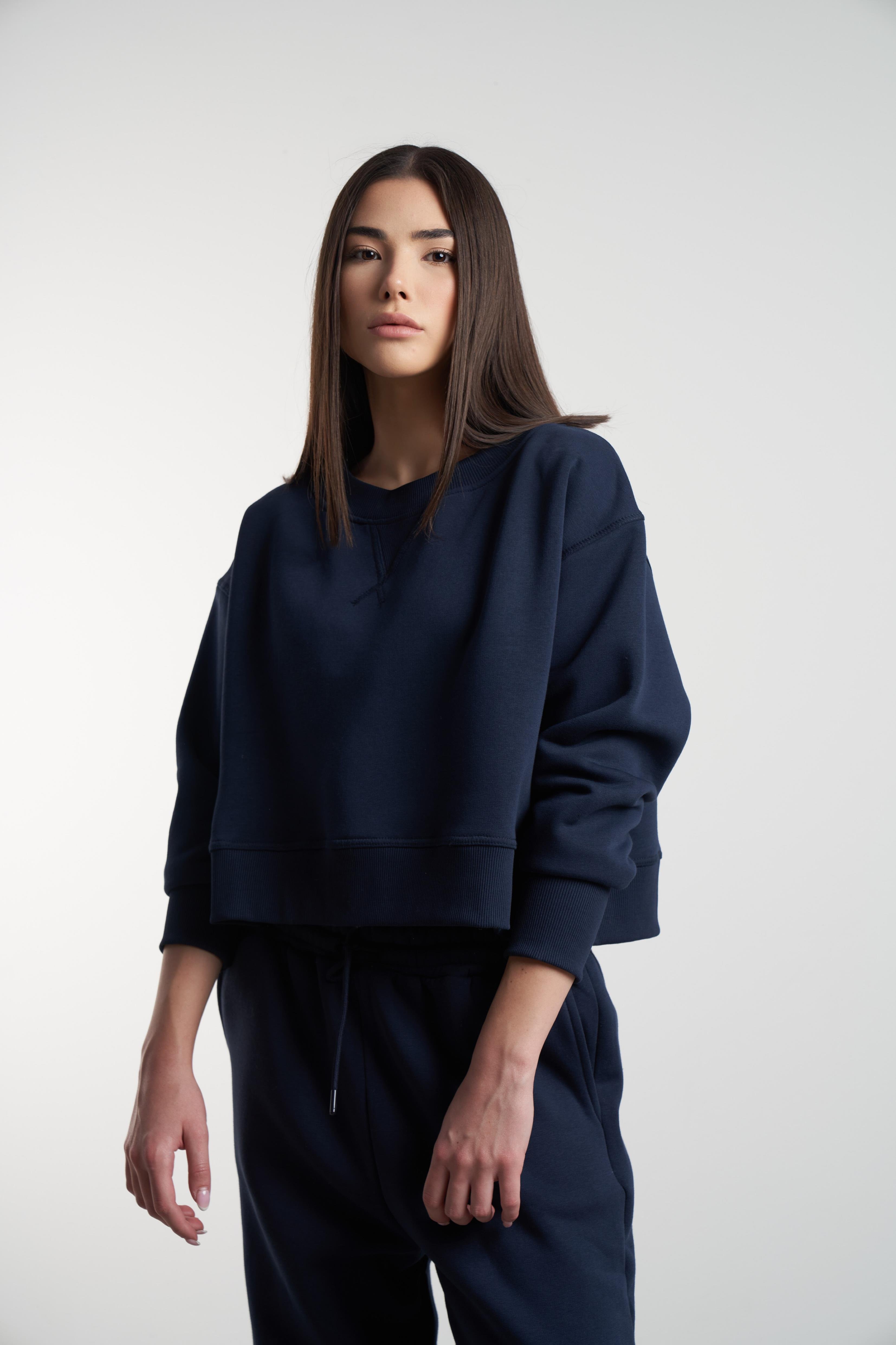 Bisiklet Yaka Şardonlu Sweatshirt Lacivert