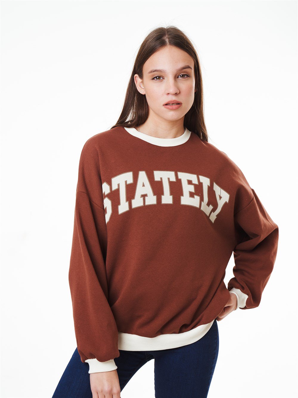 Bisiklet Yaka Stately Yazı Baskılı Şardonlu Sweatshirt