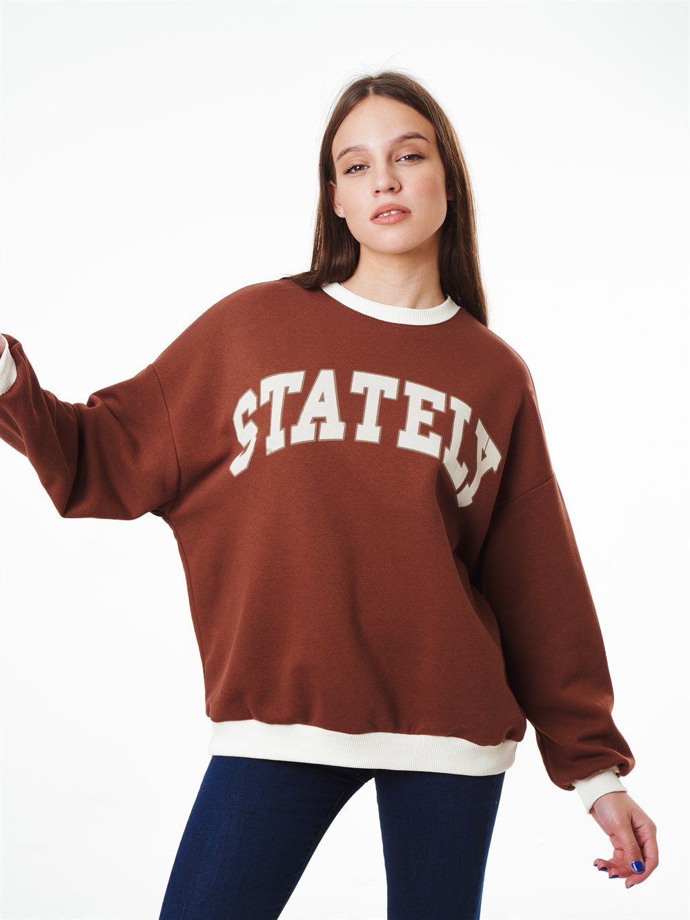 Bisiklet Yaka Stately Yazı Baskılı Şardonlu Sweatshirt