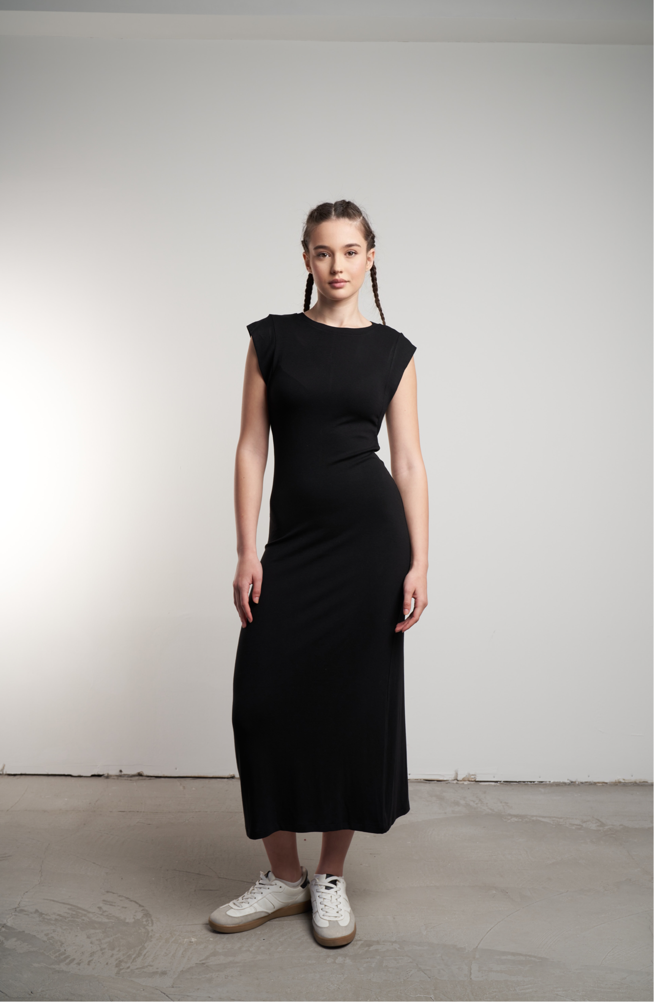 Bisiklet Yaka Uzun Elbise Siyah