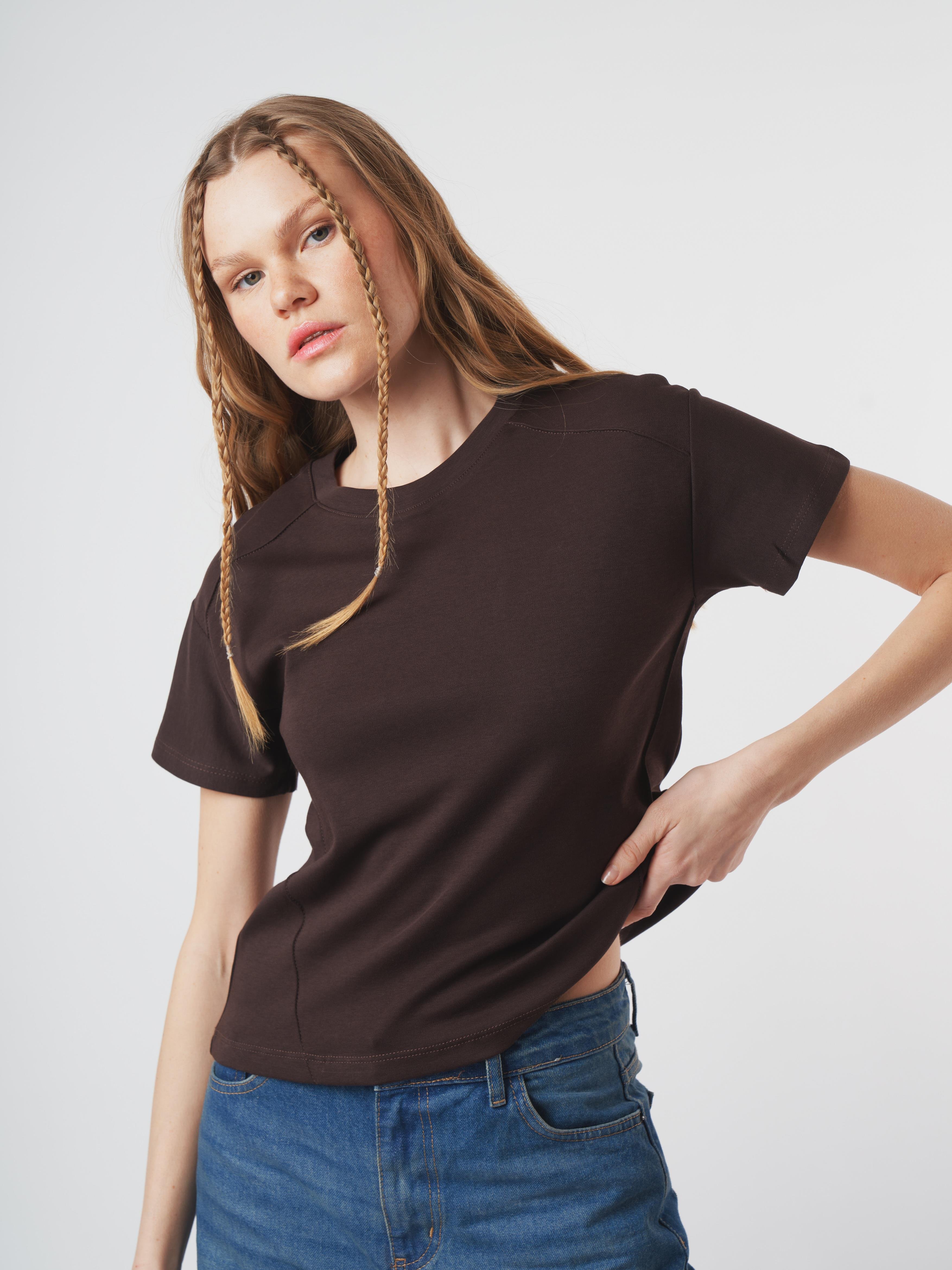 Biyeli Basic Kısa Kol Bluz Kahve