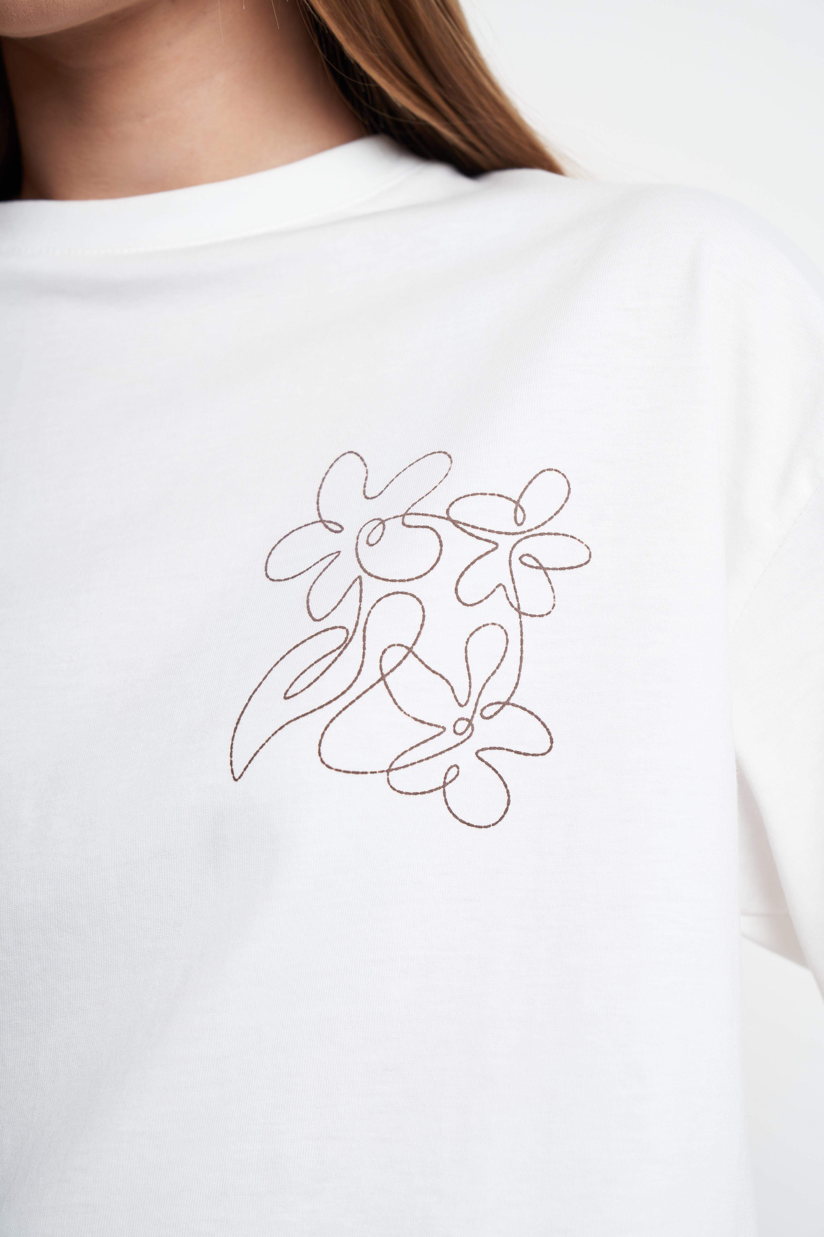Çiçek Çizim Baskılı Oversize Kısa Kol T-shirt Ekru