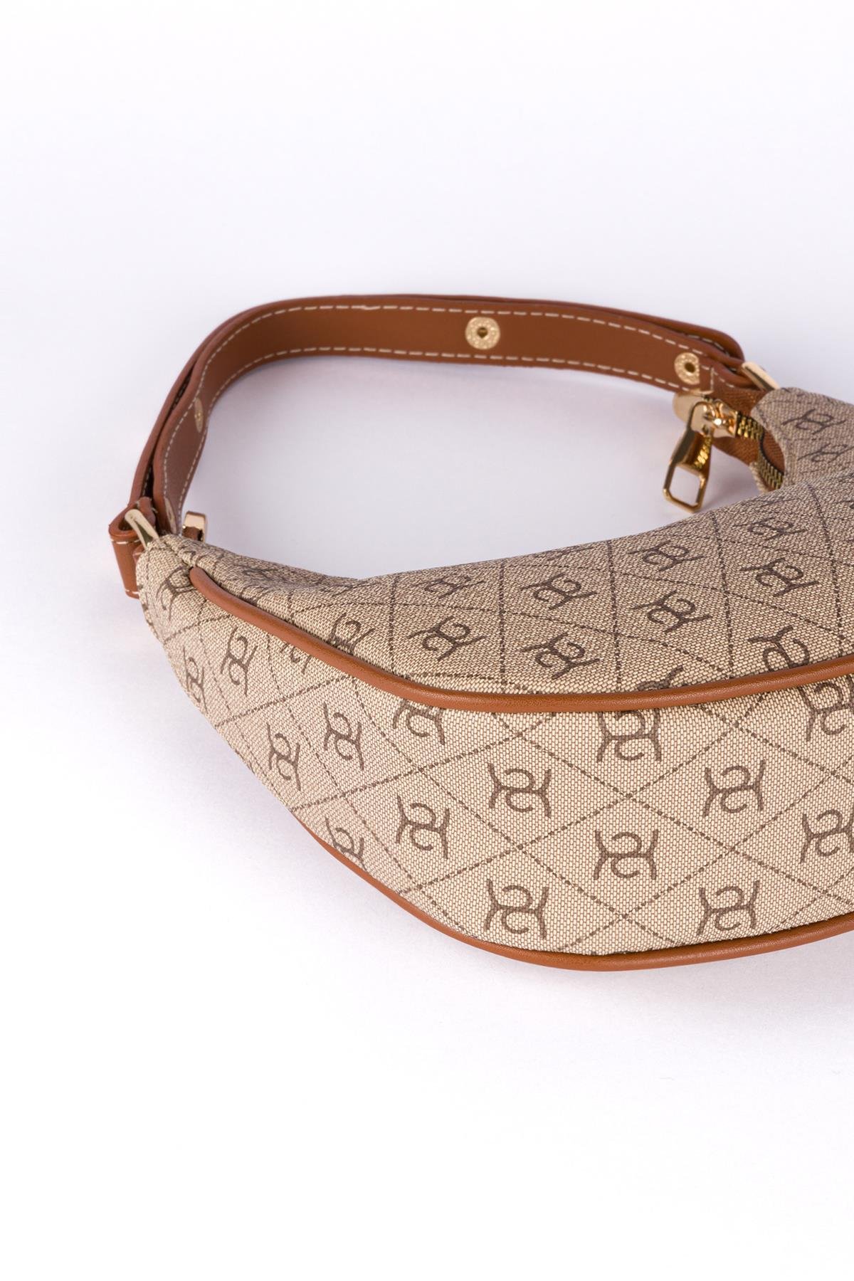 Desenli Baget Çanta Taba