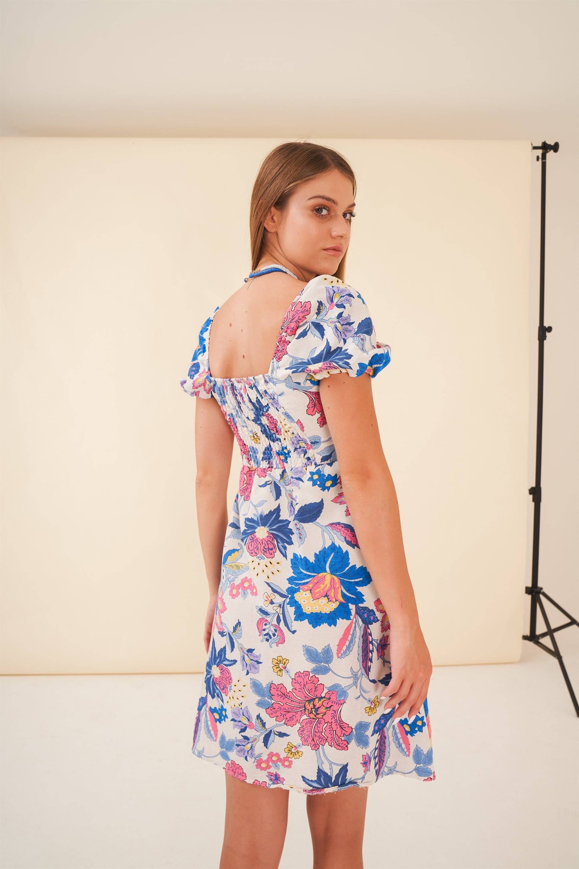 Desenli Keten Elbise