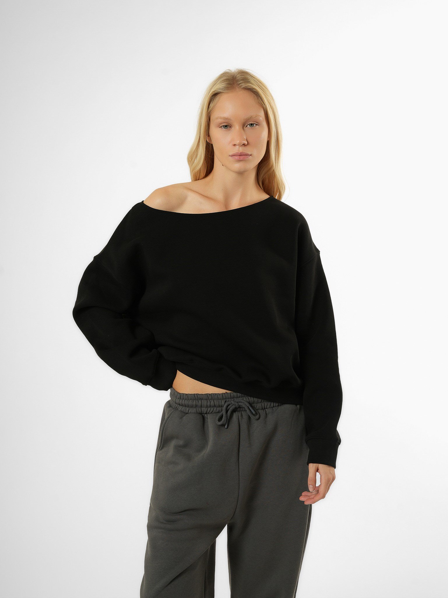 Düşük Omuz Şardonlu Sweatshirt Siyah