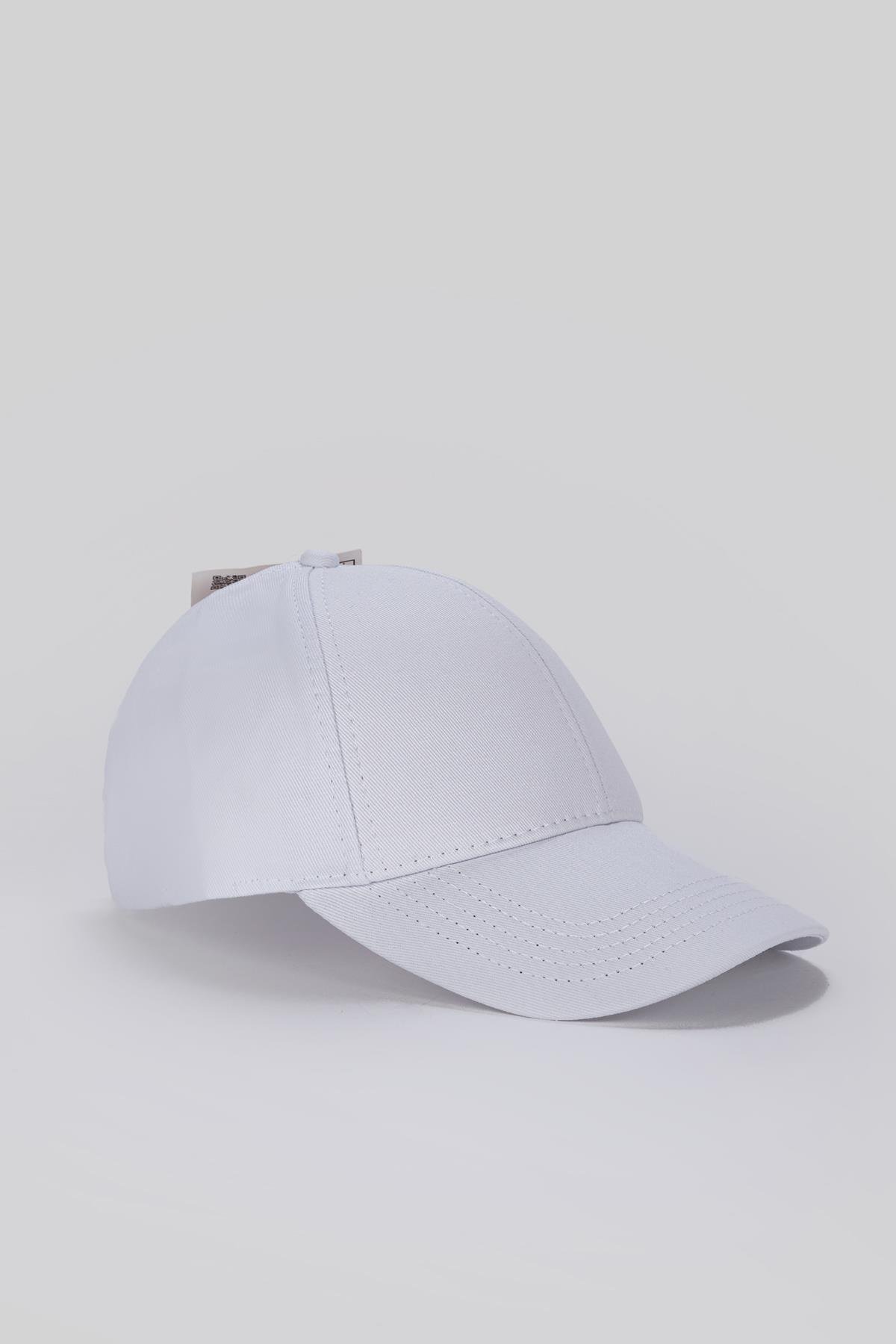 Düz Basic Kep Beyaz
