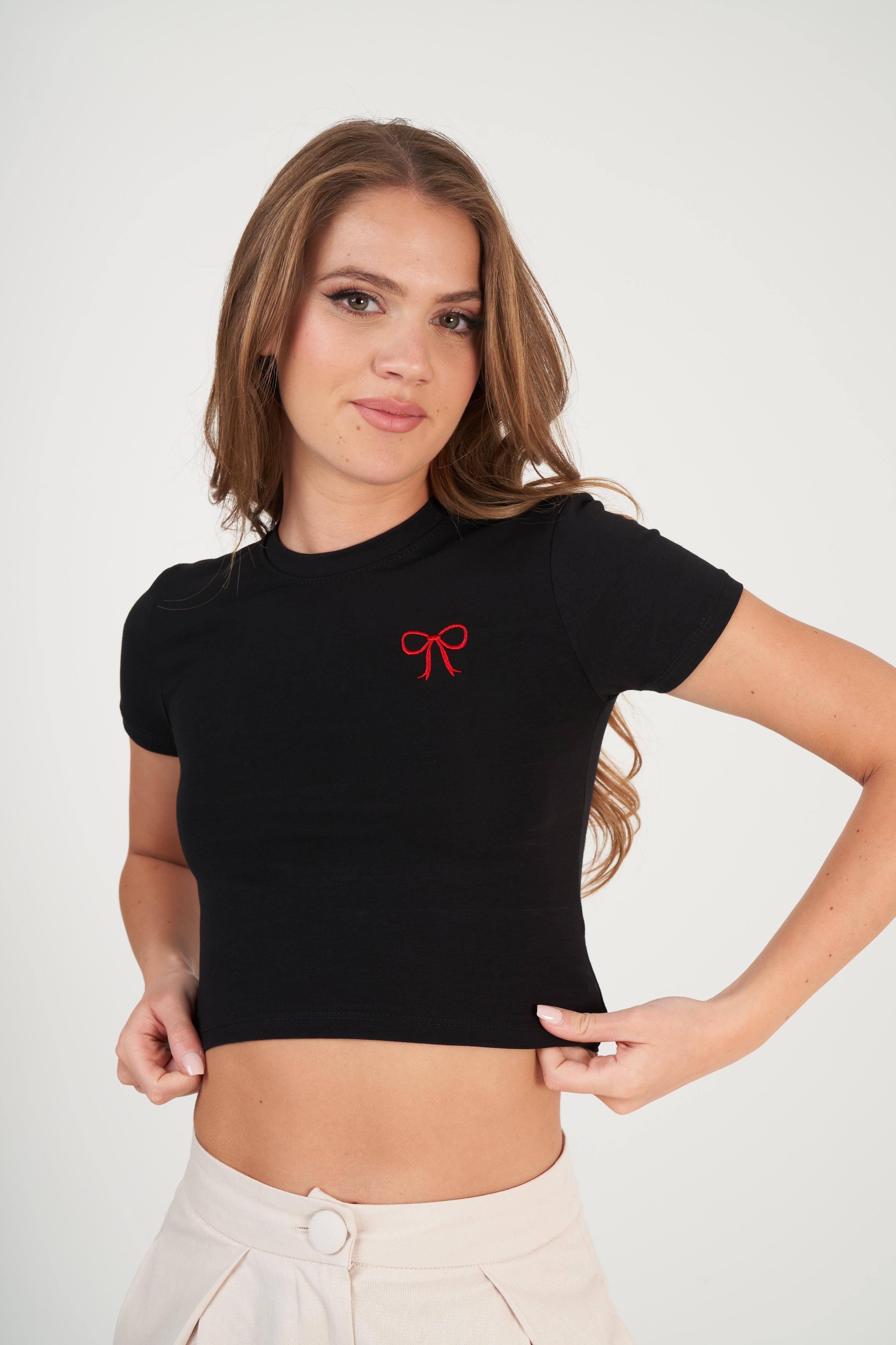Fiyonk Nakış Baskılı Kısa T-shirt Siyah