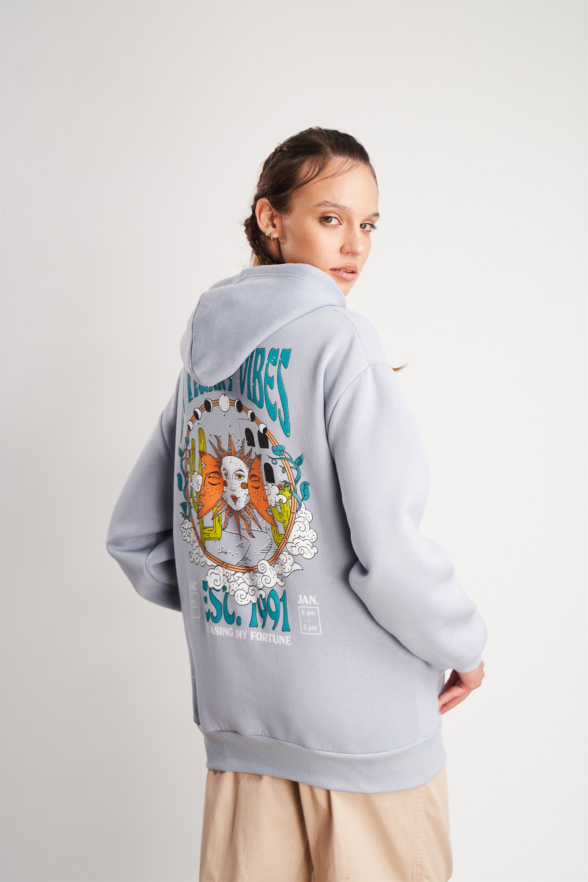 Güneş Ay Baskılı Sweatshirt