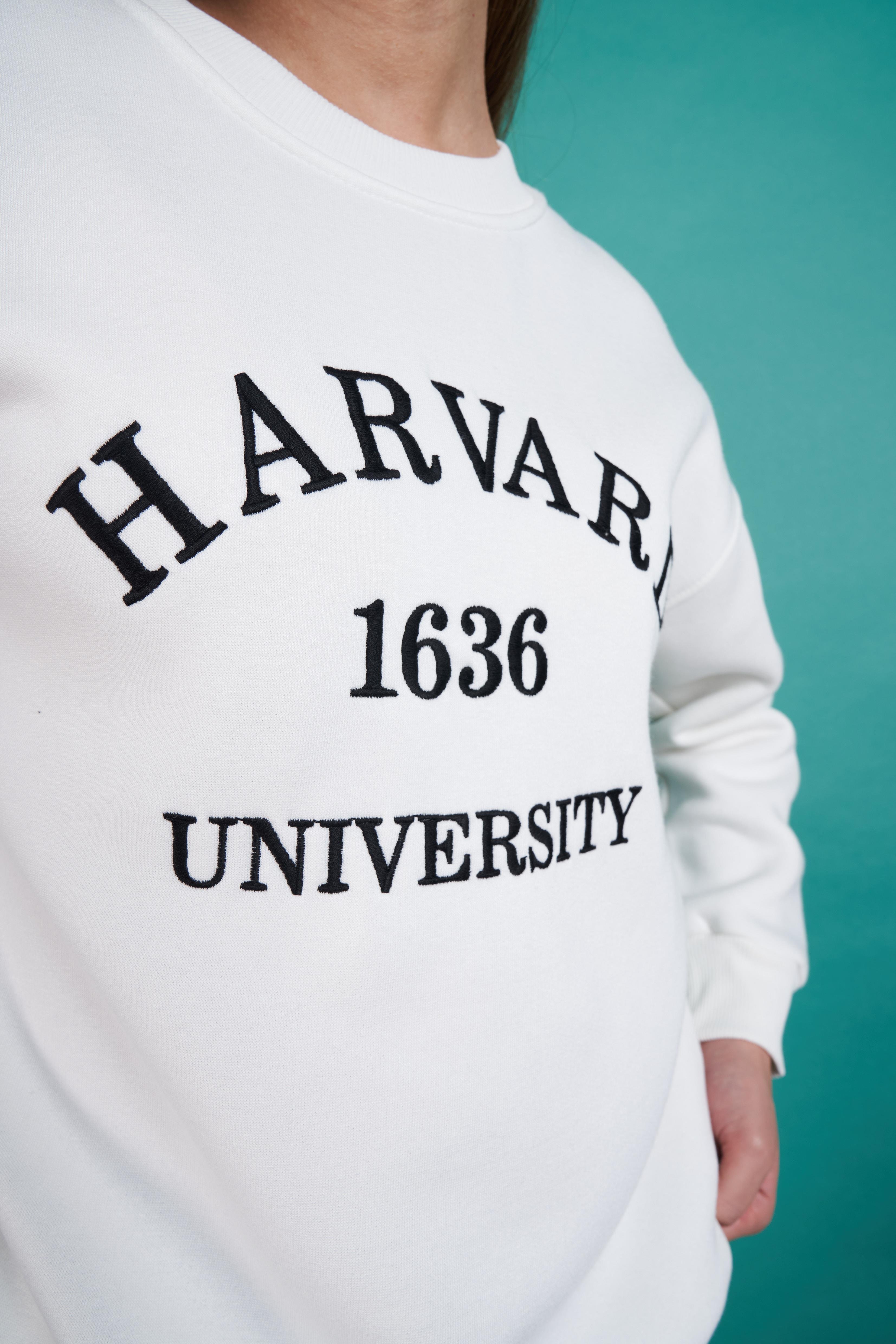 Harvard Nakış Baskılı Sweatshirt Ekru