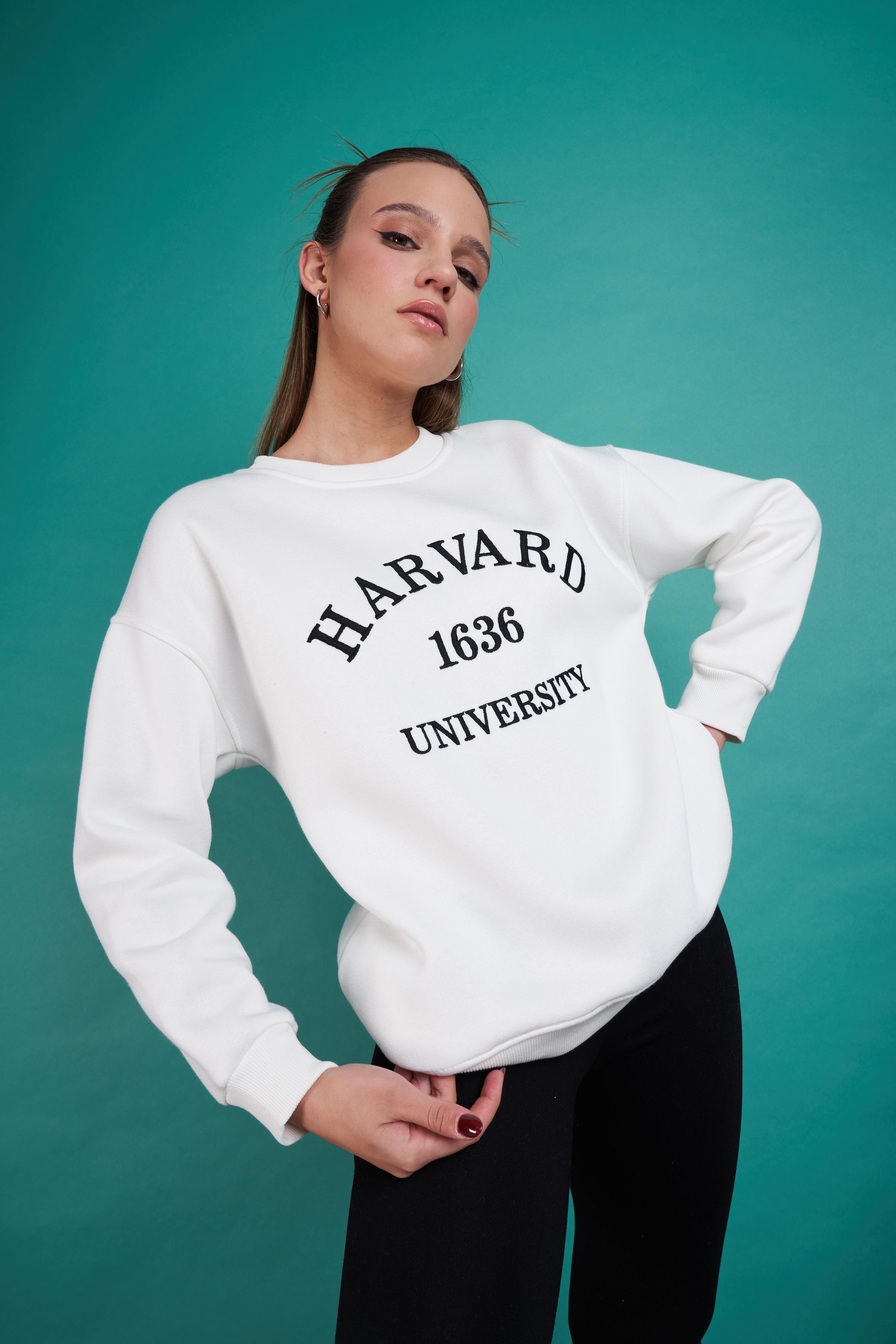 Harvard Nakış Baskılı Sweatshirt Ekru